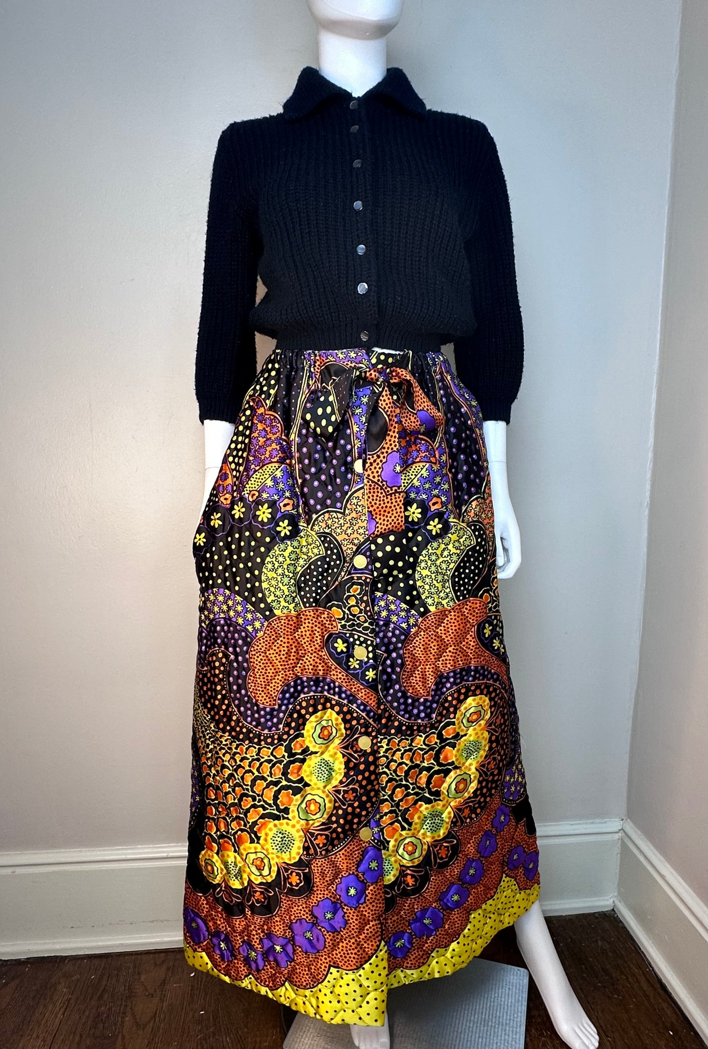 1970s Psychedelic Print Quilted Maxi Skirt, Penney’s Loungewear Size Small-Large