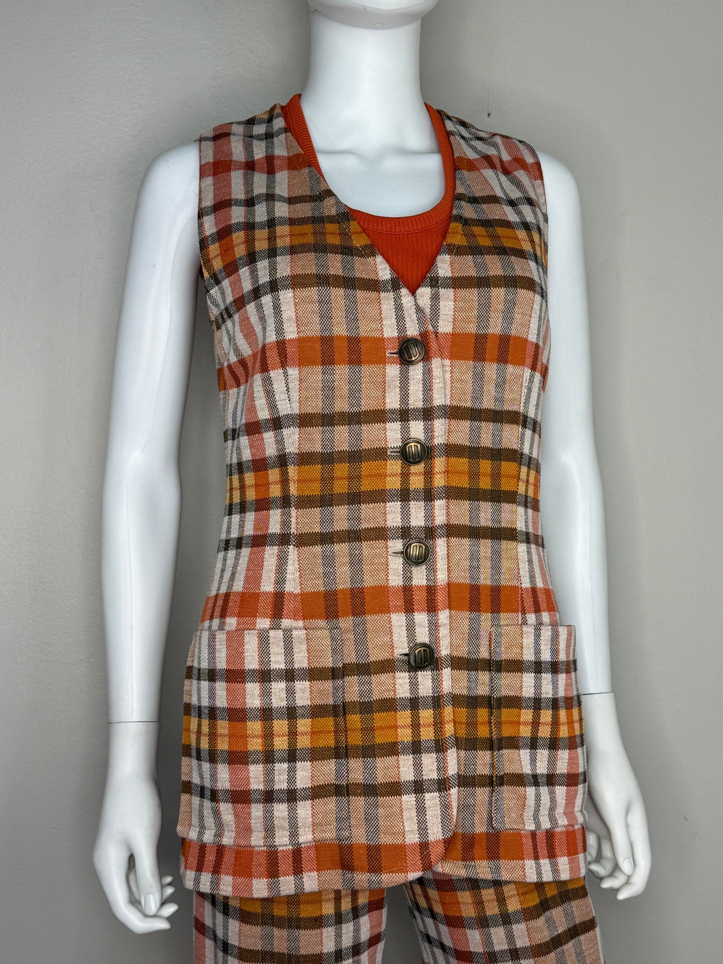 1970s Women’s Plaid Double Knit Pant Suit, Vest Top and Pants set, Peck & Peck for Act III Size Small