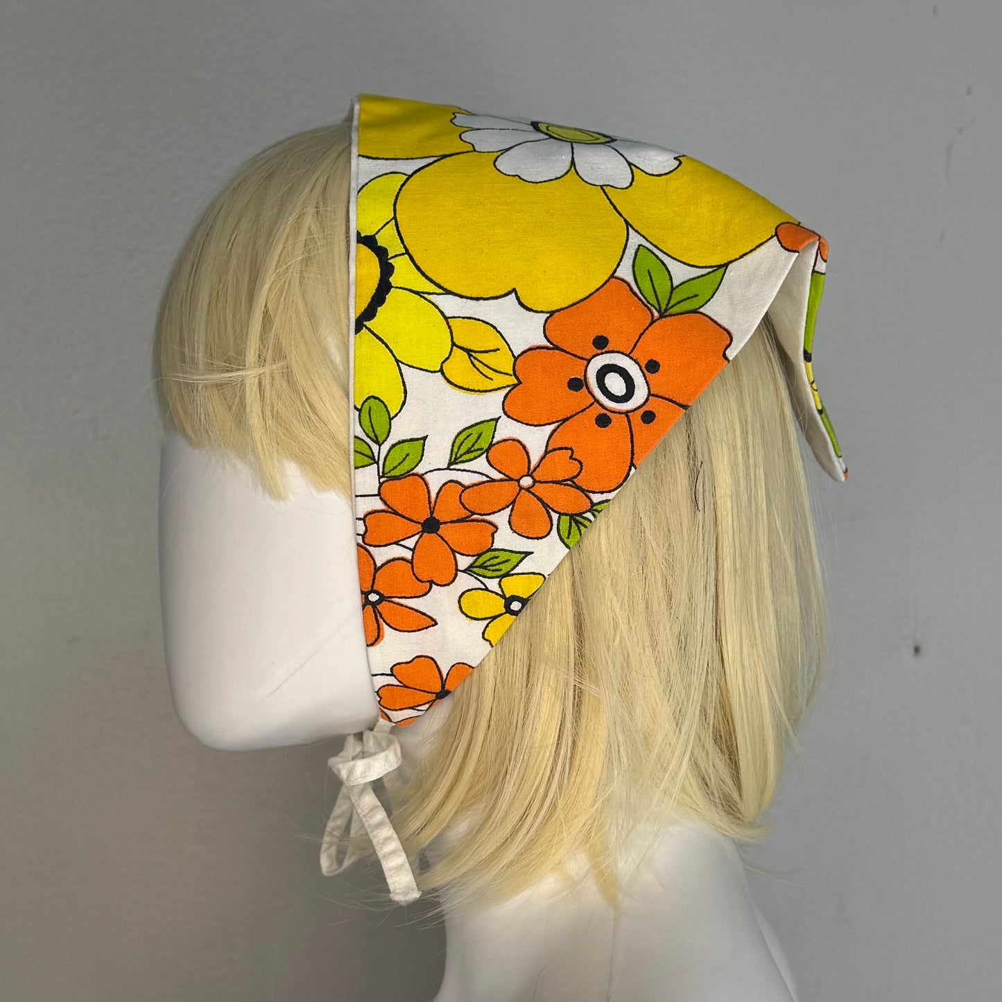 1960s Floral Head Scarf, Niagara Falls Canada Souvenir