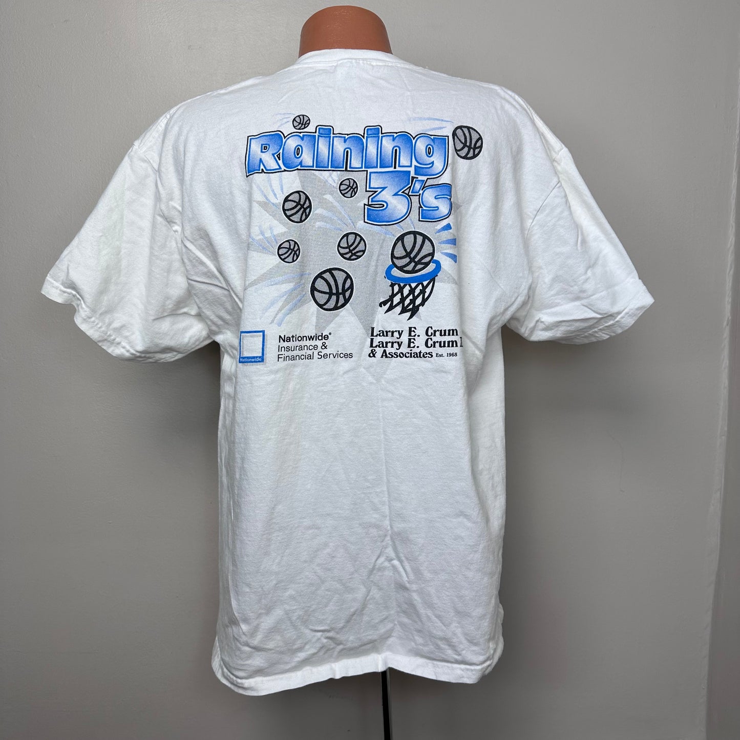 2003-2004 Memphis Basketball Raining 3’s T-Shirt, Hanes Size XL, University of Memphis Tigers