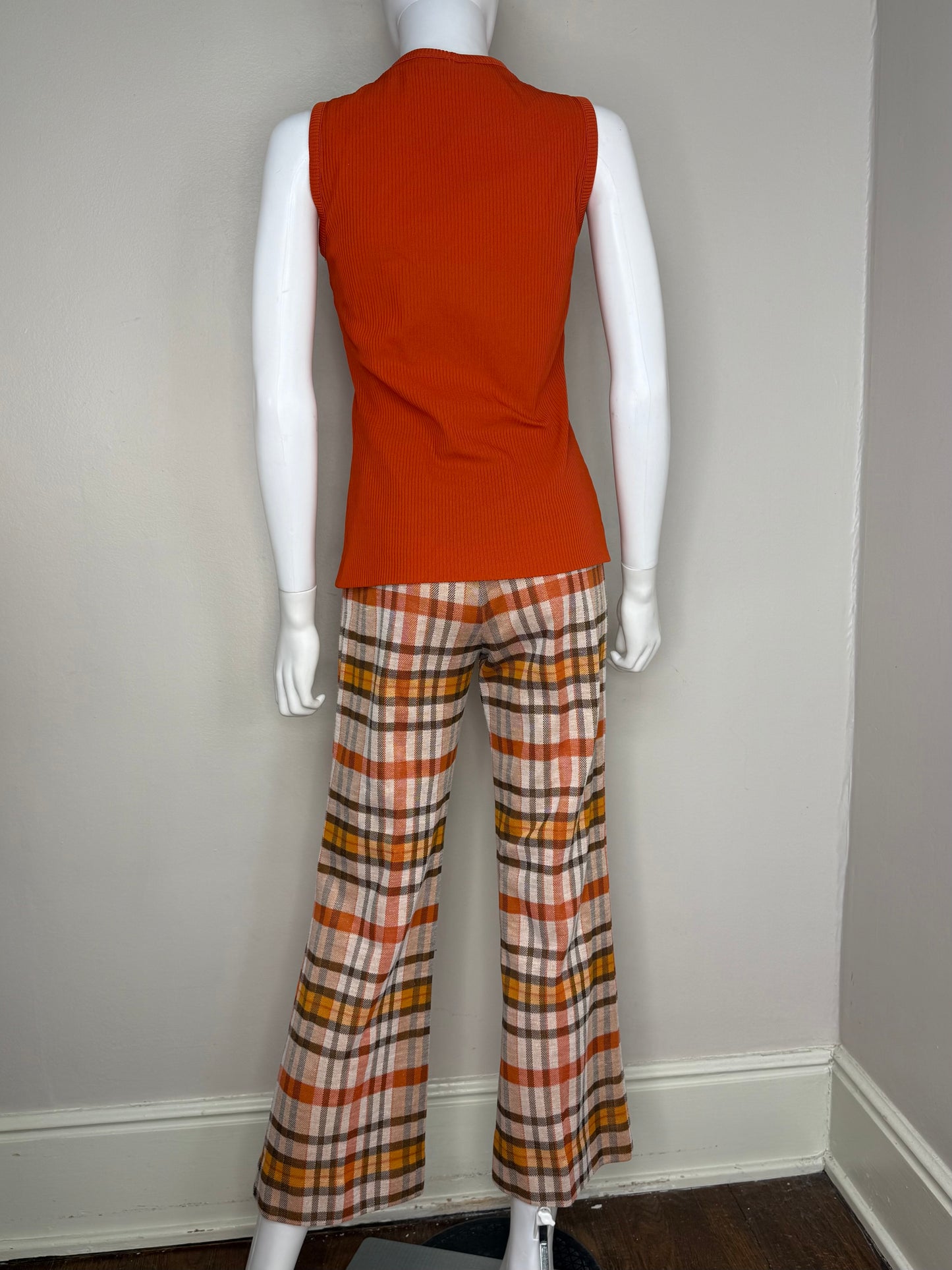 1970s Women’s Plaid Double Knit Pant Suit, Vest Top and Pants set, Peck & Peck for Act III Size Small