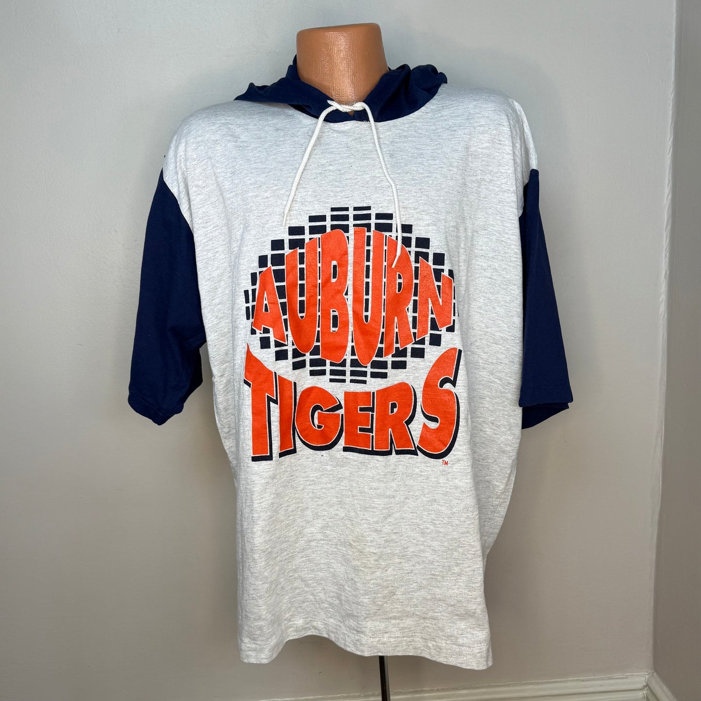 1990s Auburn University Tigers Hooded T-Shirt, Color Block, Pro Star Sports Size XL/XXL