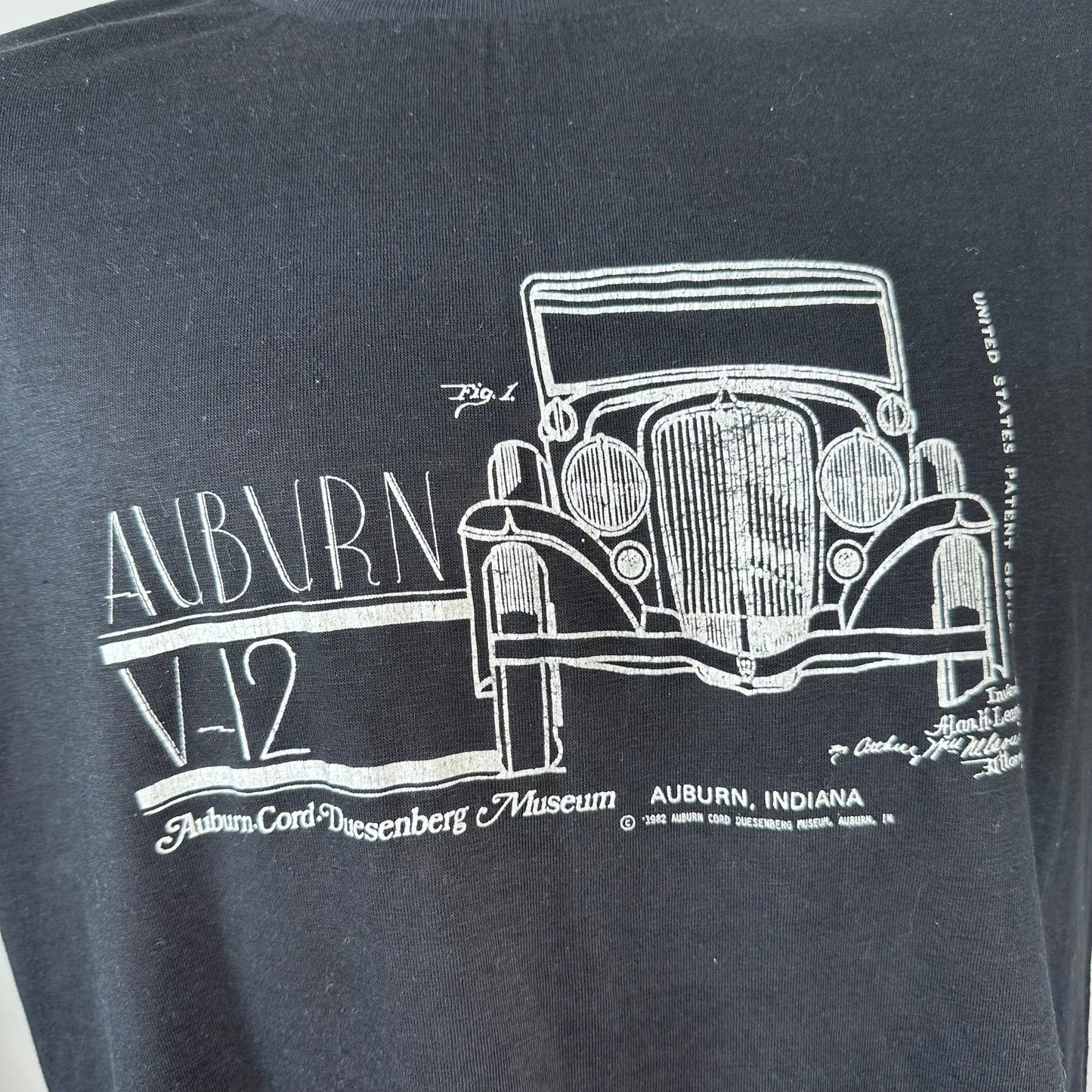 1980s Auburn Cord Duesenberg Museum T-Shirt, 1930s Auburn V-12 Antique Car, Devknit Size Medium