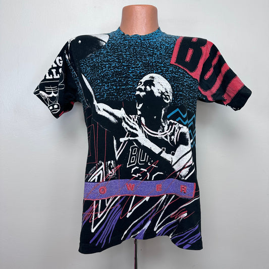 1990s Michael Jordan Chicago Bulls All Over Print T-Shirt, Magic Johnson Ts Size Medium