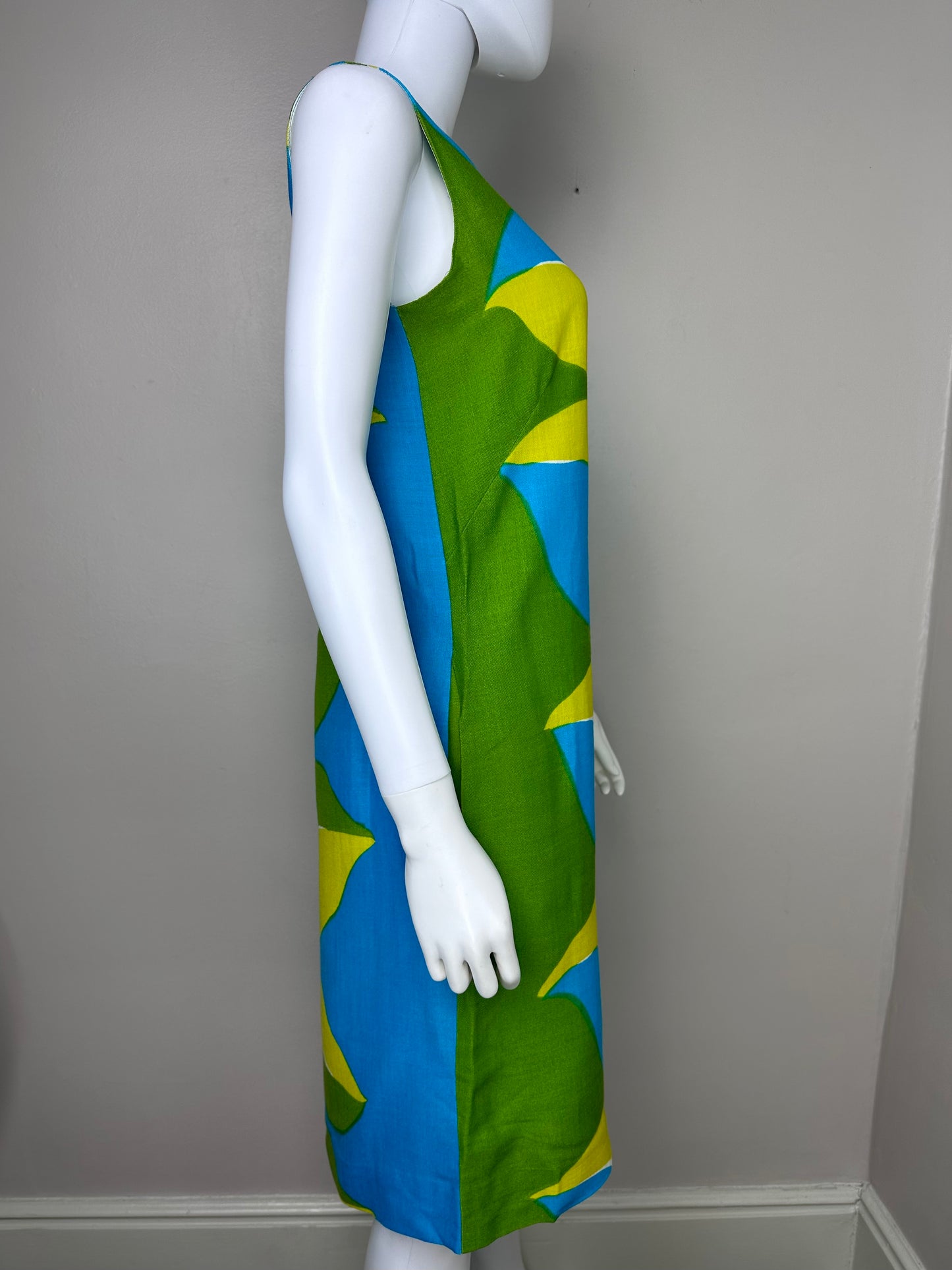 1960s Pop Art Mod Shift Dress, Keyloun Size S/M