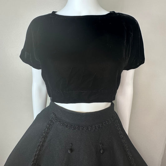 1950s Black Velvet Crop Top, Size Small-Large