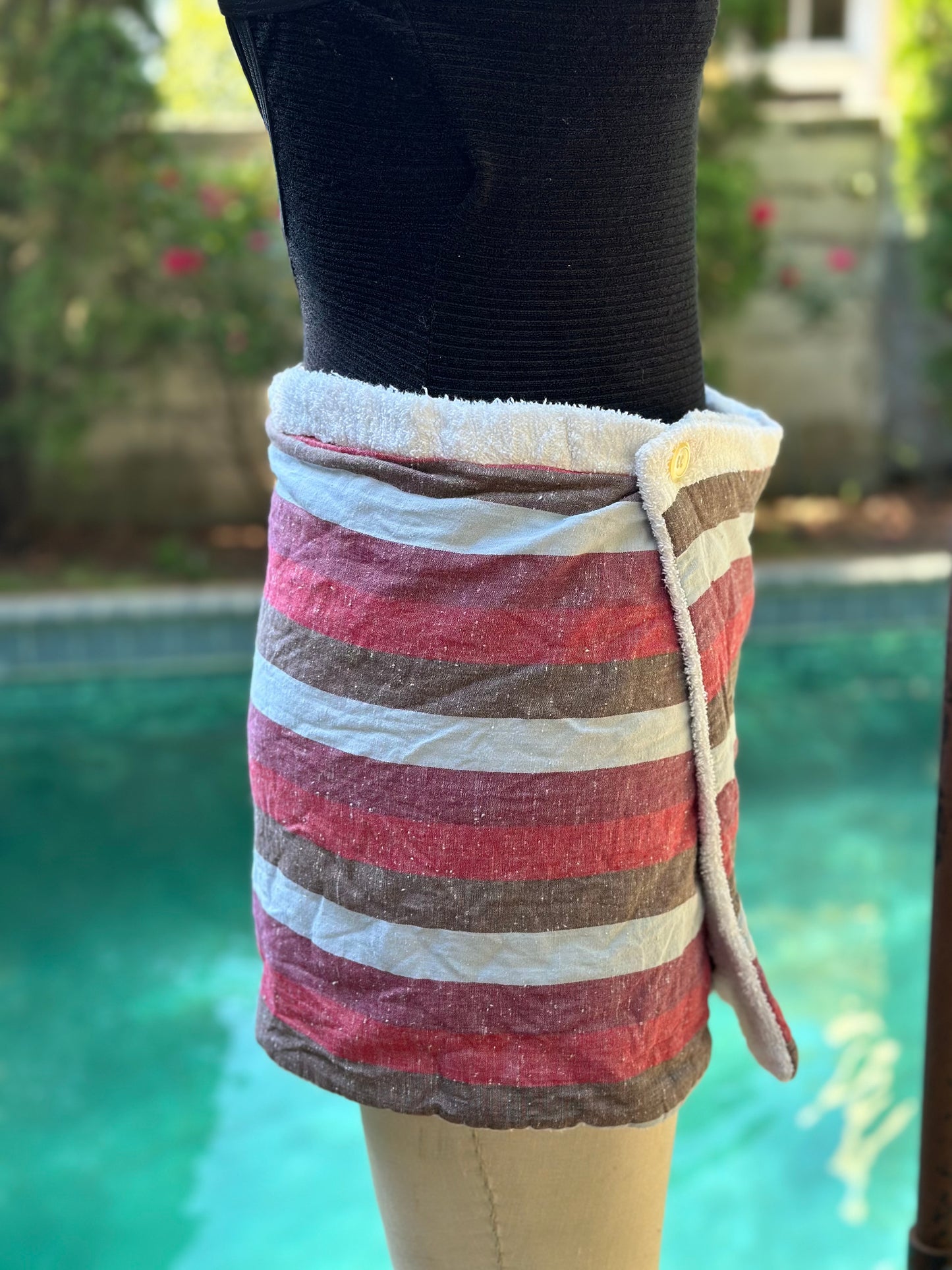 1960s Pleetway Towel Lined Striped Beach Kilt, Swimsuit Cover Up, Terrycloth Wrap