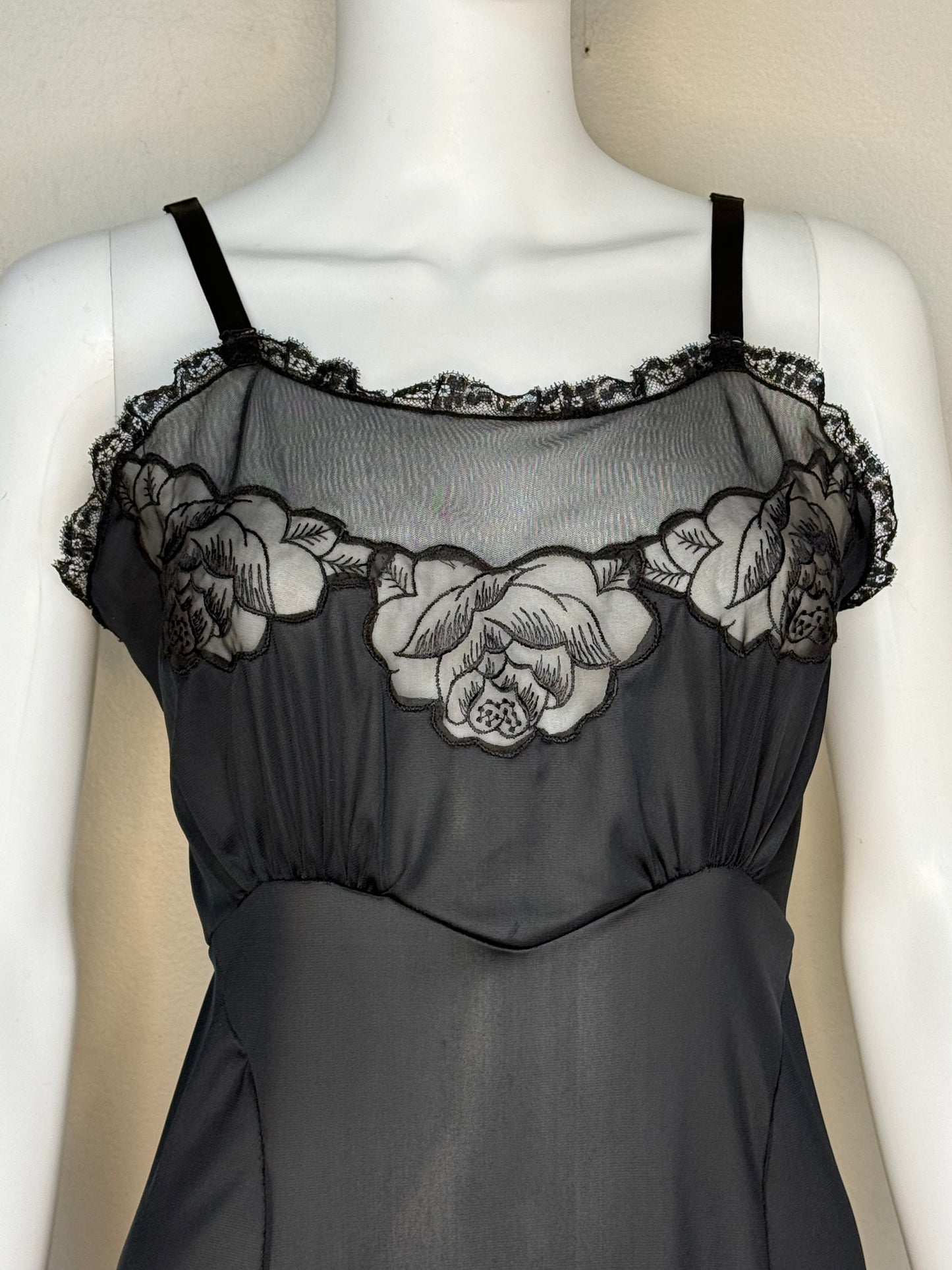 1950s Black Floral Lace Full Slip, Wonder Maid Empire Collection Size Small, Embroidered Roses