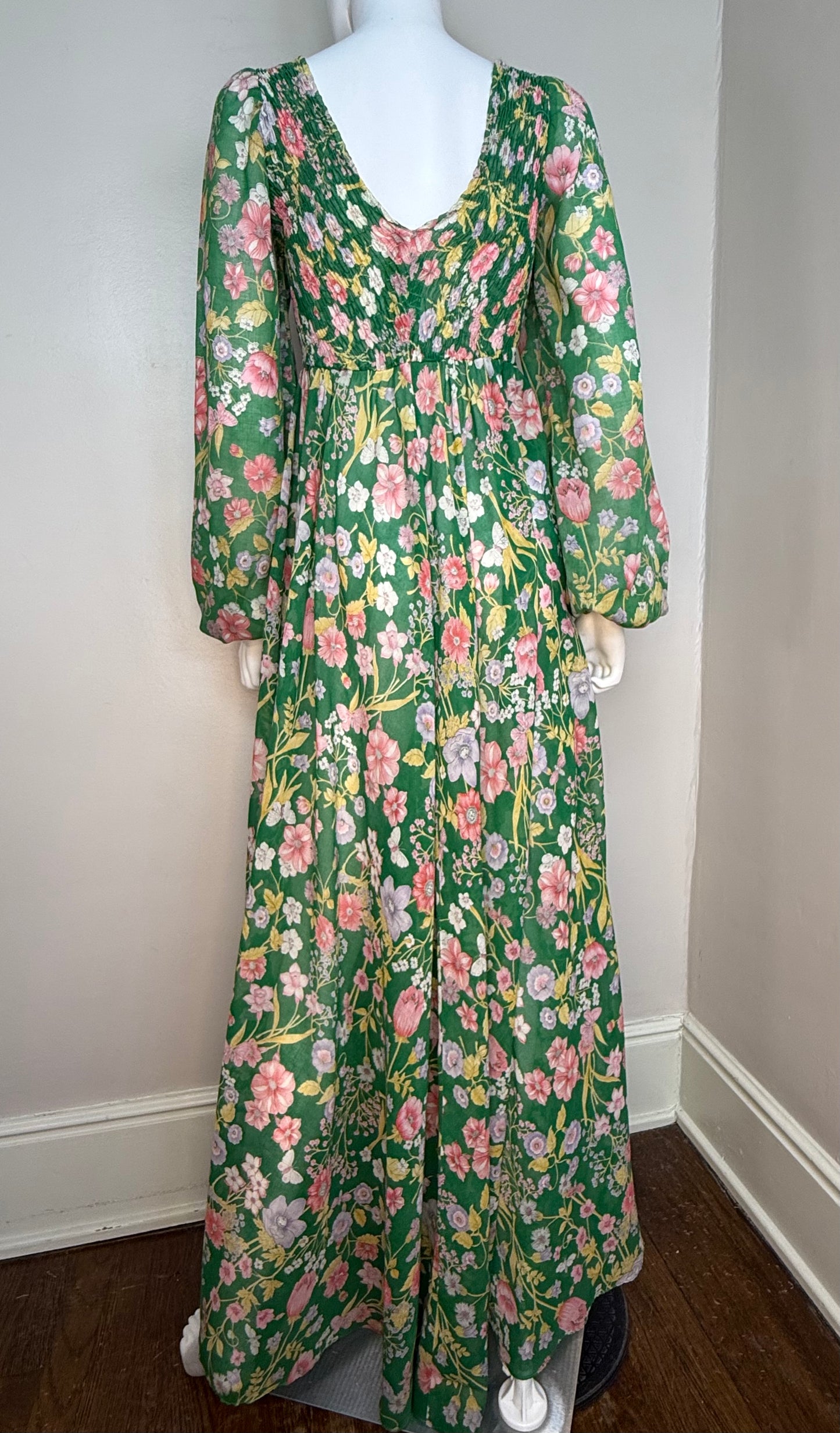 1970s Green Floral Maxi Dress, Denise Are There! Bonwit Teller, Size XS-Small Tall