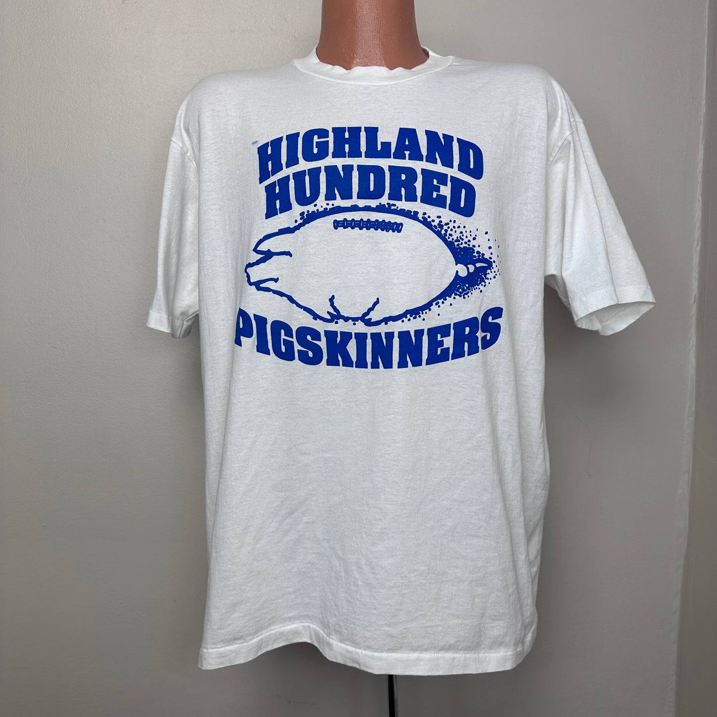 1990s Memphis in May Barbecue Contest 1992 T-Shirt, Salutes Italy, Highland Hundred Pigskinners, Hanes