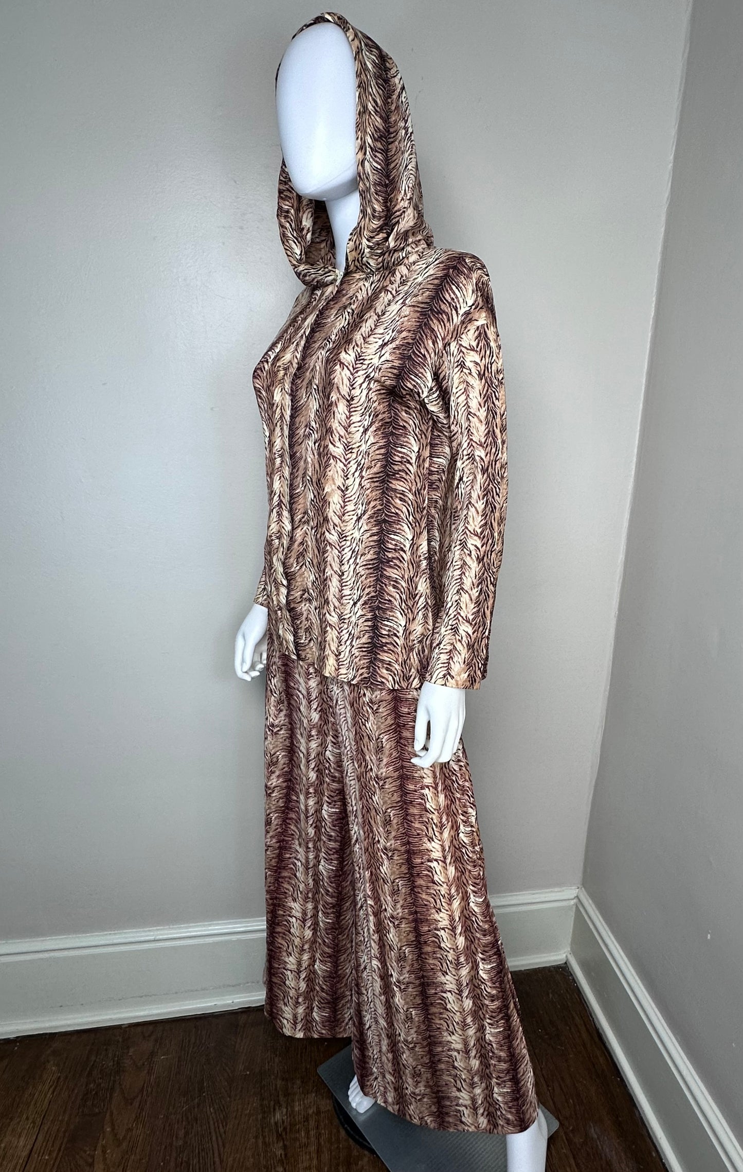 1970s Tiger Print Hooded Top and Palazzo Pants Set, Herman Marcus Dallas Size Small, Animal Print Loungewear Suit