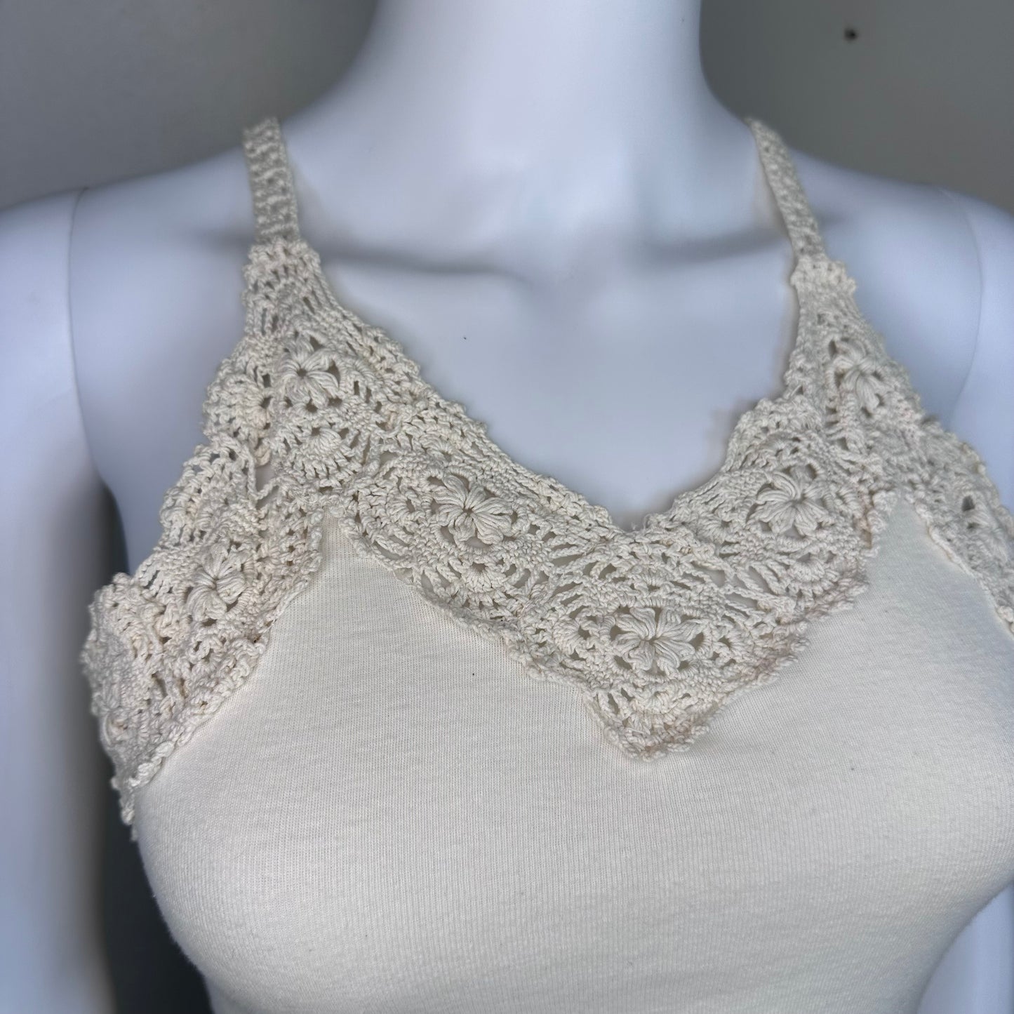 1990s Cream Boho Tank Top, Crochet Trim Size Small