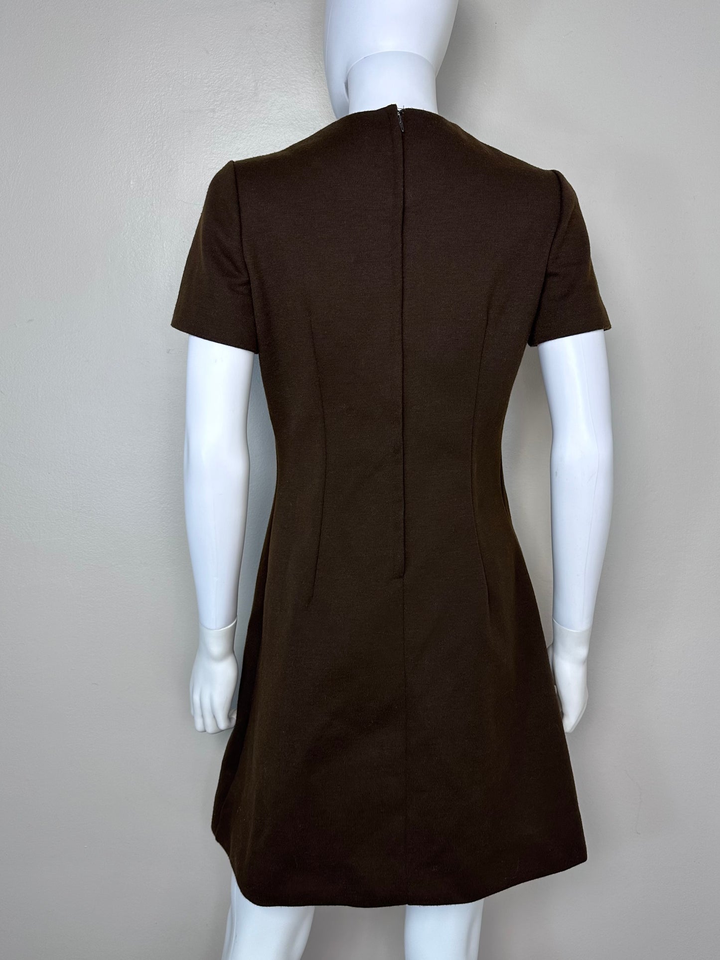 1960s Brown Mod Mini Dress, For J.P.’s Only! size Medium, Vinyl Circles with Studs