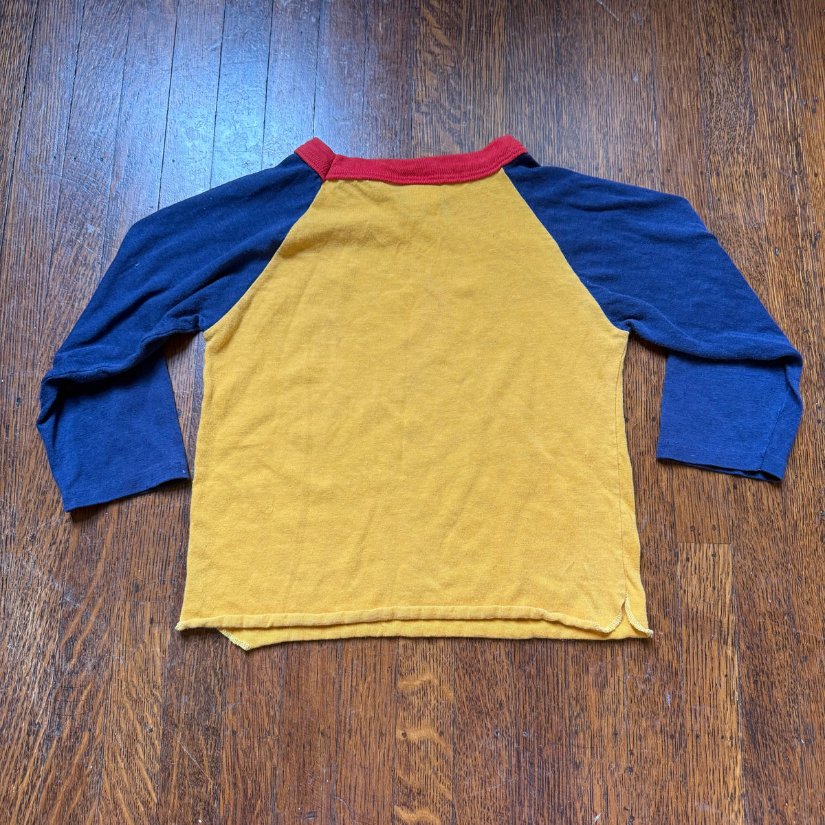 1980s Kids' Sporty Long Sleeve T-Shirt, Active Knits Size Youth 6/7, No 88