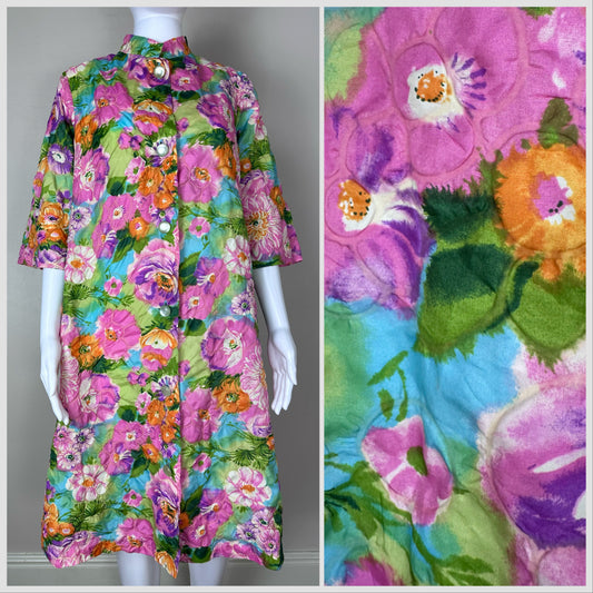 1960s Bright Floral Summer Robe, Barbara Lee Size Medium