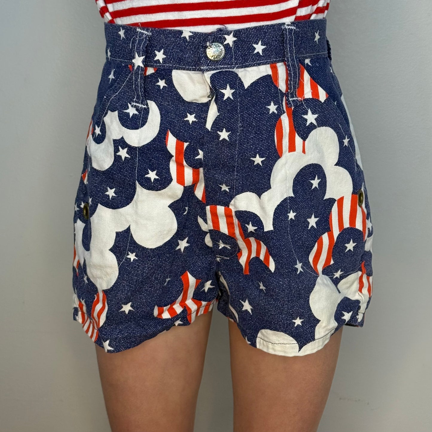 1970s Stars and Stripes Shorts, Kids 6/7, Spirit of 76 Red White and Blue
