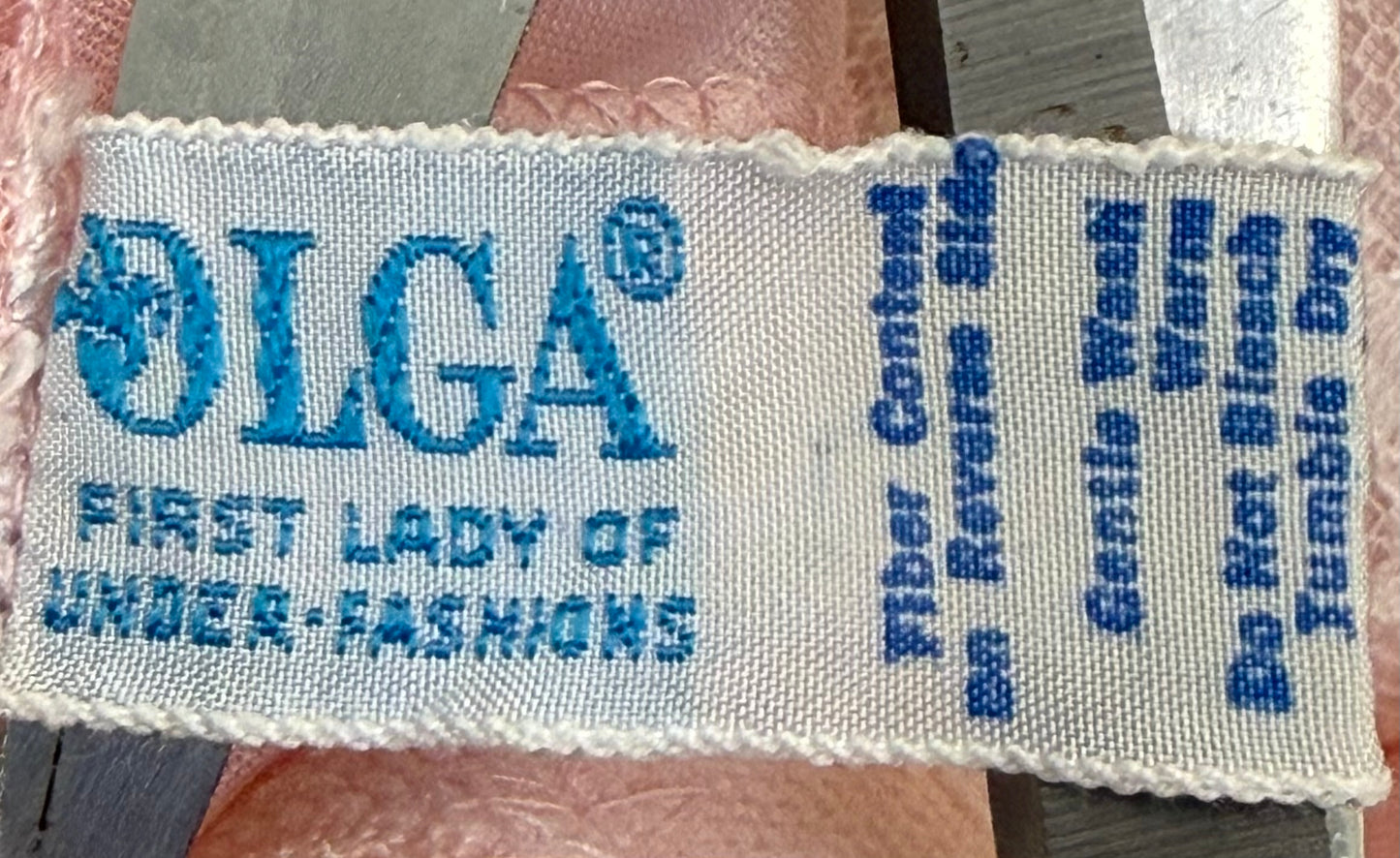 1960s/70s Olga Sleeping Pretty Nightgown, Pastel Pink, Size 34, Full Length