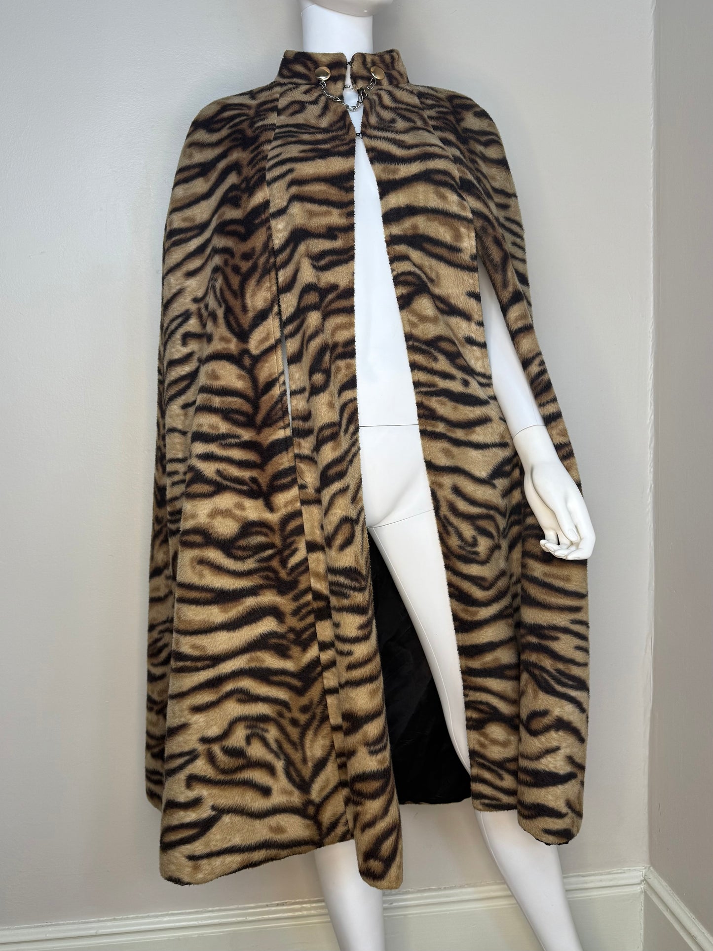 1960s/70s Faux Fur Cape, Tiger Print, Open Sizing