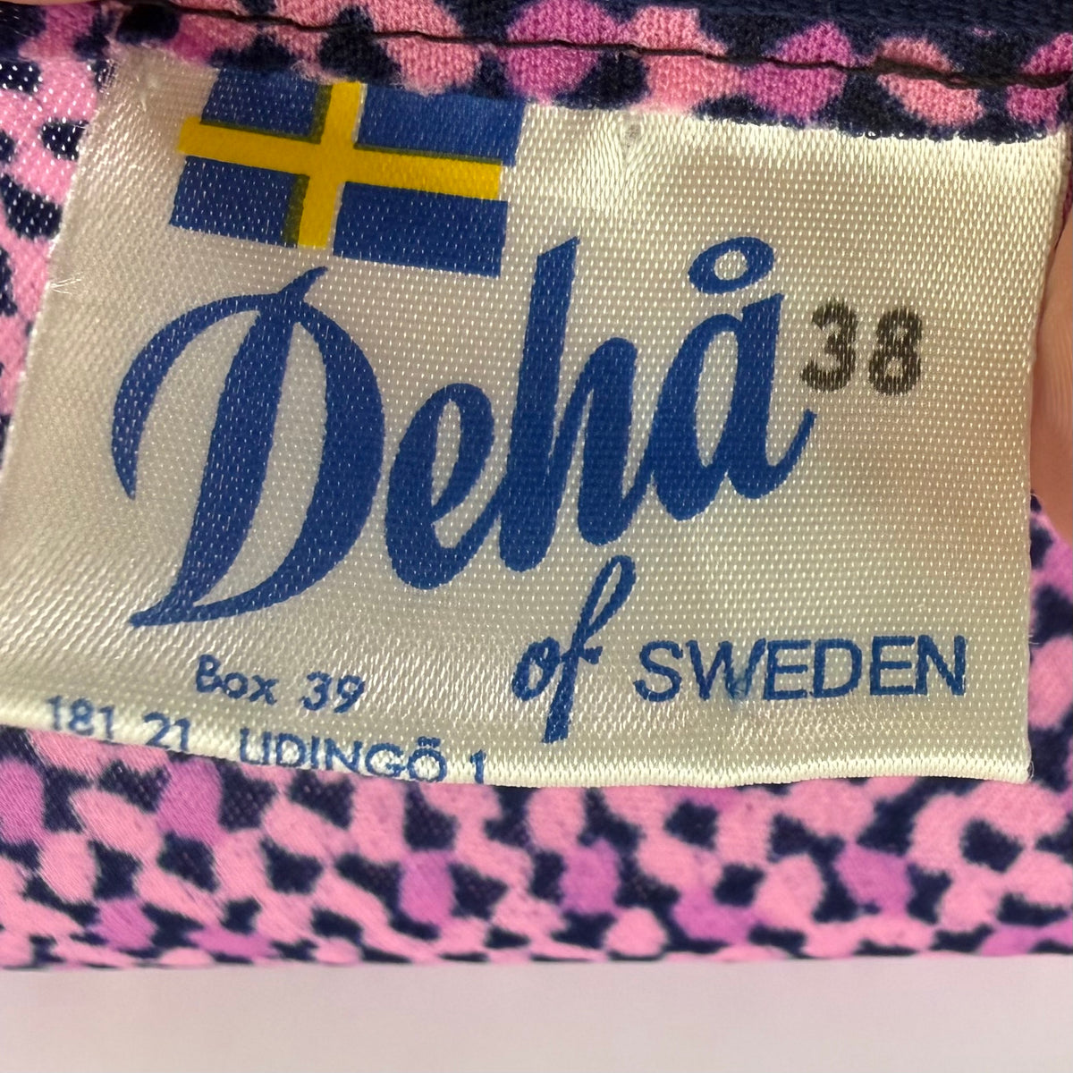 1970s Chevron Gradient Print Maxi Dress, Dehå of Sweden Size Small, Pop Art Poppies Waistband