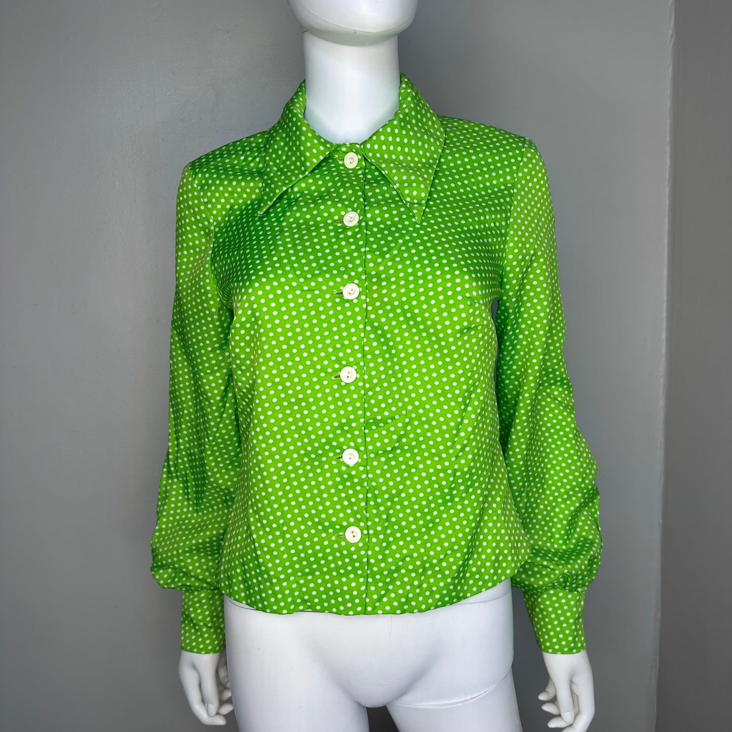 1970s Green and White Polka Dot Blouse, Melissa Lane Size Medium