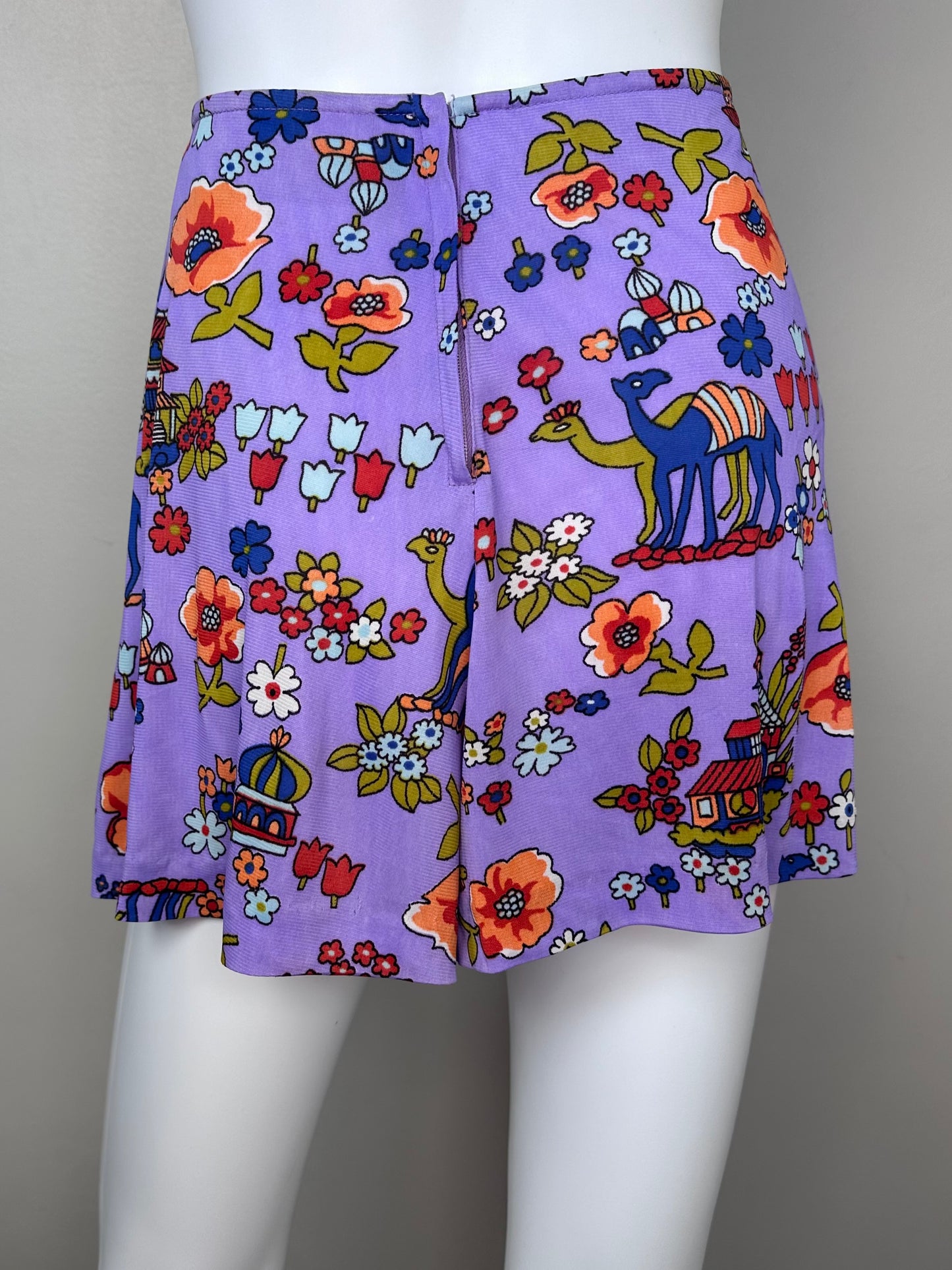 1970s Psychedelic Purple Camel Print Set, Tunic and Shorts, Corky Craig California Size Small, Middle East