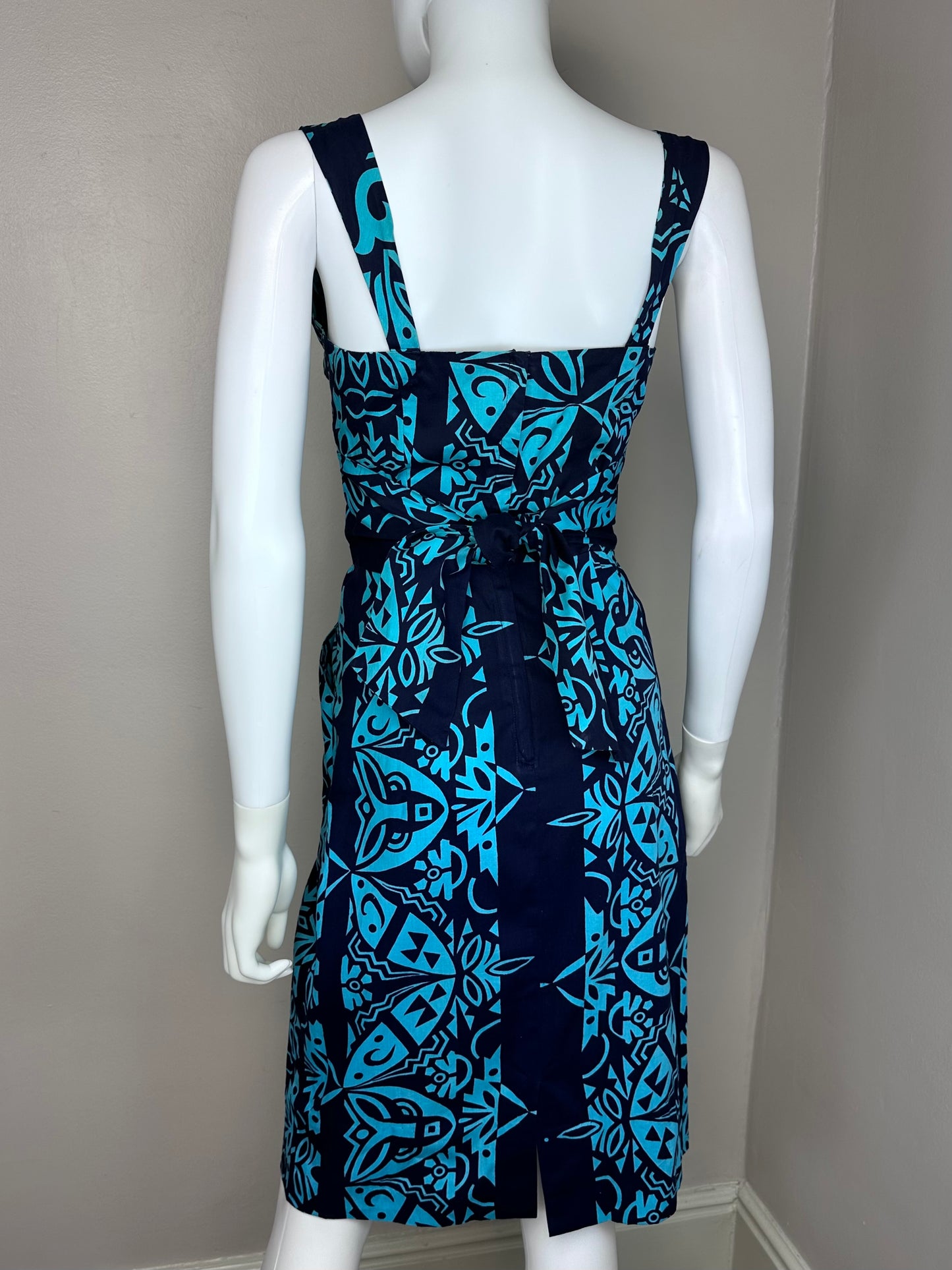 1950s Hawaiian Wiggle Dress, Alfred Shaheen Size XXS, Polynesian Tiki Print