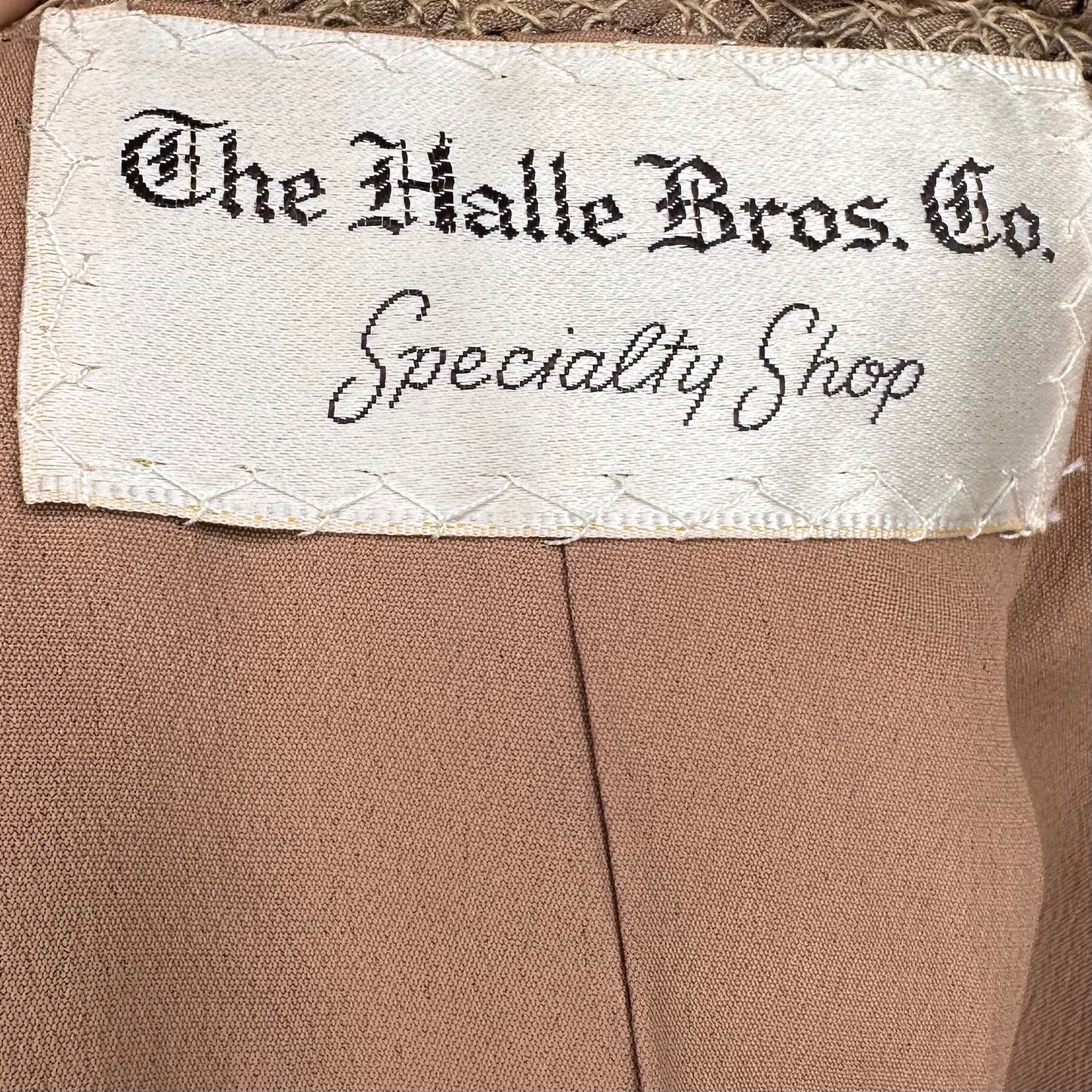 1950s/60s Brown Ribbon Work Coat, The Halle Bros Co Specialty Shop Size Large