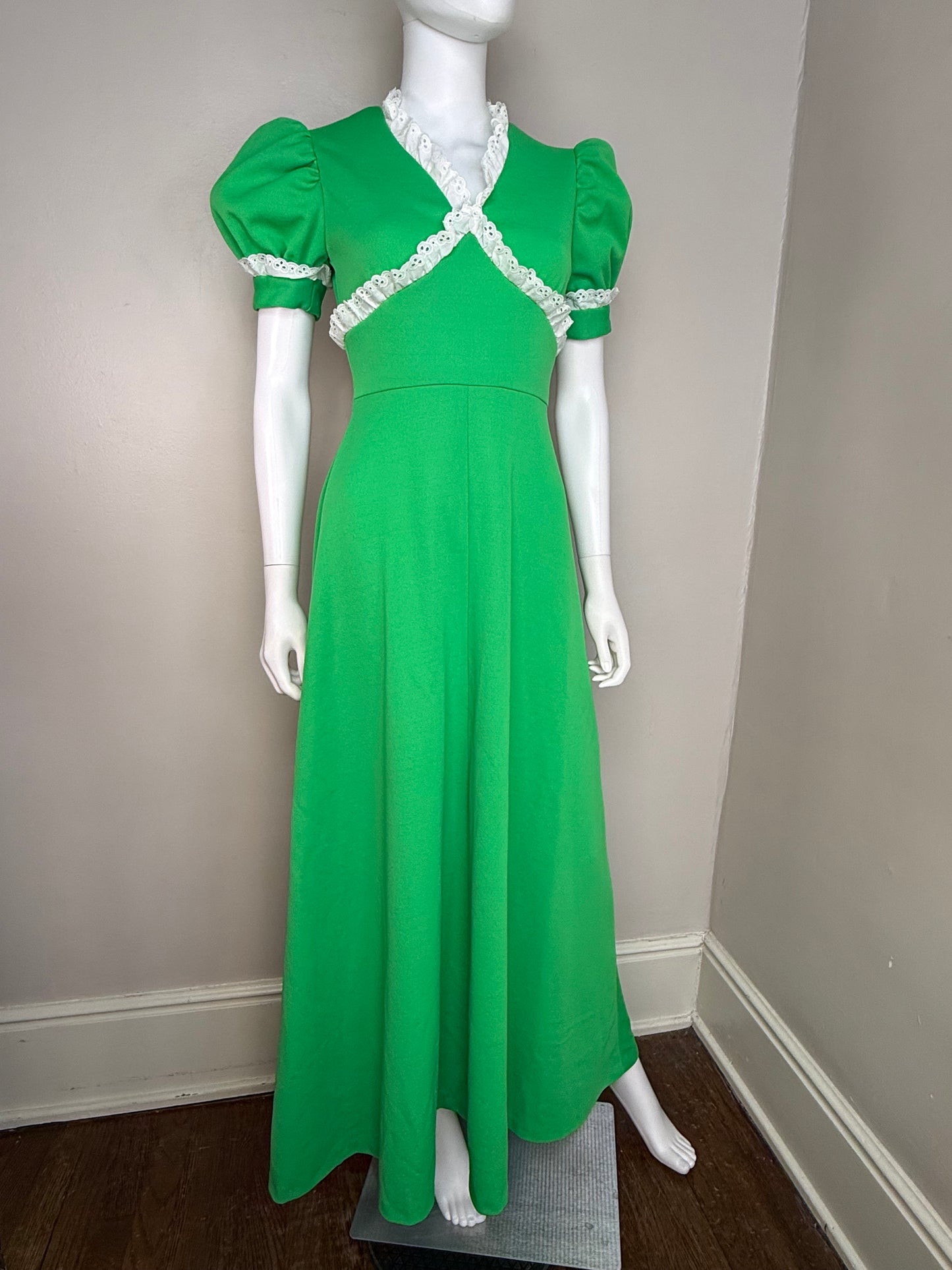 1970s Bright Green Maxi Dress with White Eyelet Trim, Homemade Size Small