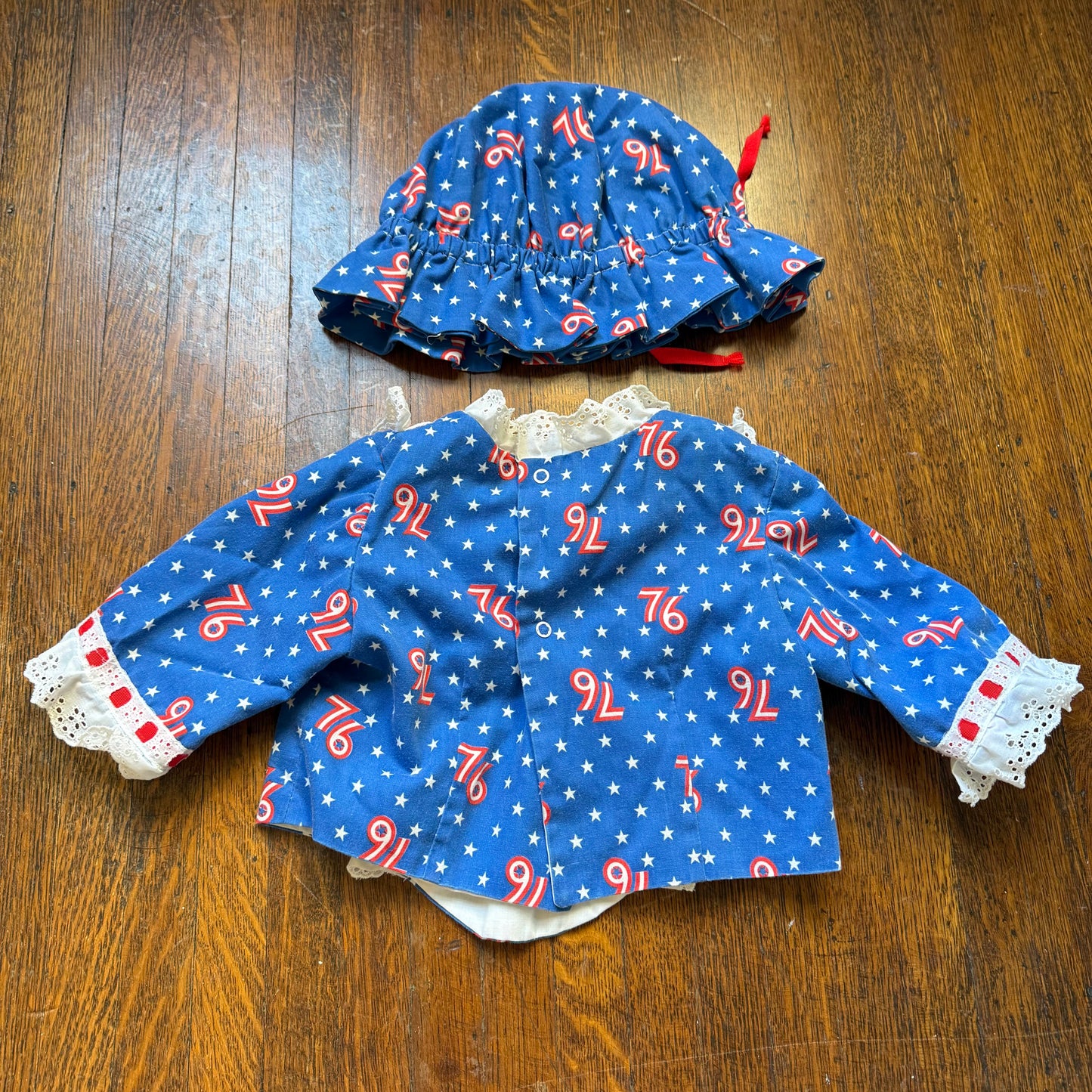 1970s USA Bicentennial 76 Print Girl’s Costume, Top Skirt and Hat, Handmade Size 4/5, Spirit of 76
