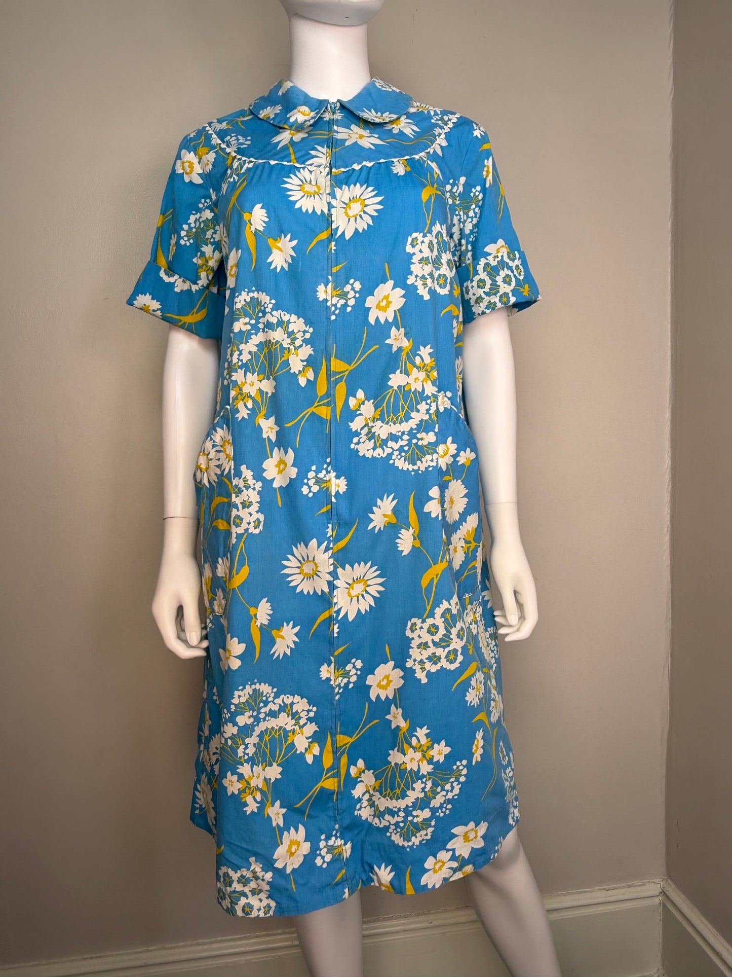 1960s Blue Floral House Dress, Rickrack Trim, Relax-A-Coat by Adele Fashions Size M/L