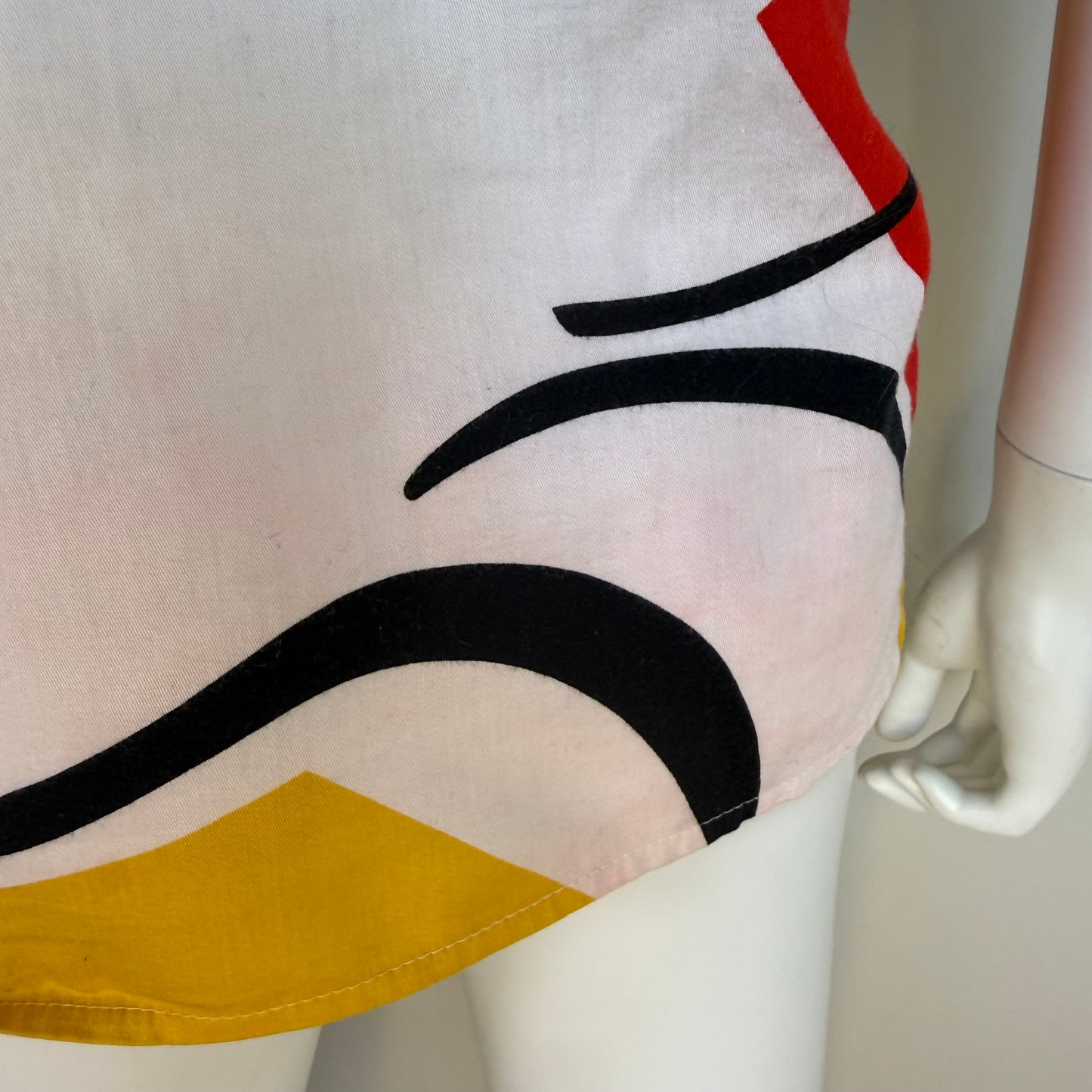 1980s Abstract Geometric Blouse, Saint Germain Paris Size Medium, Memphis Art Style