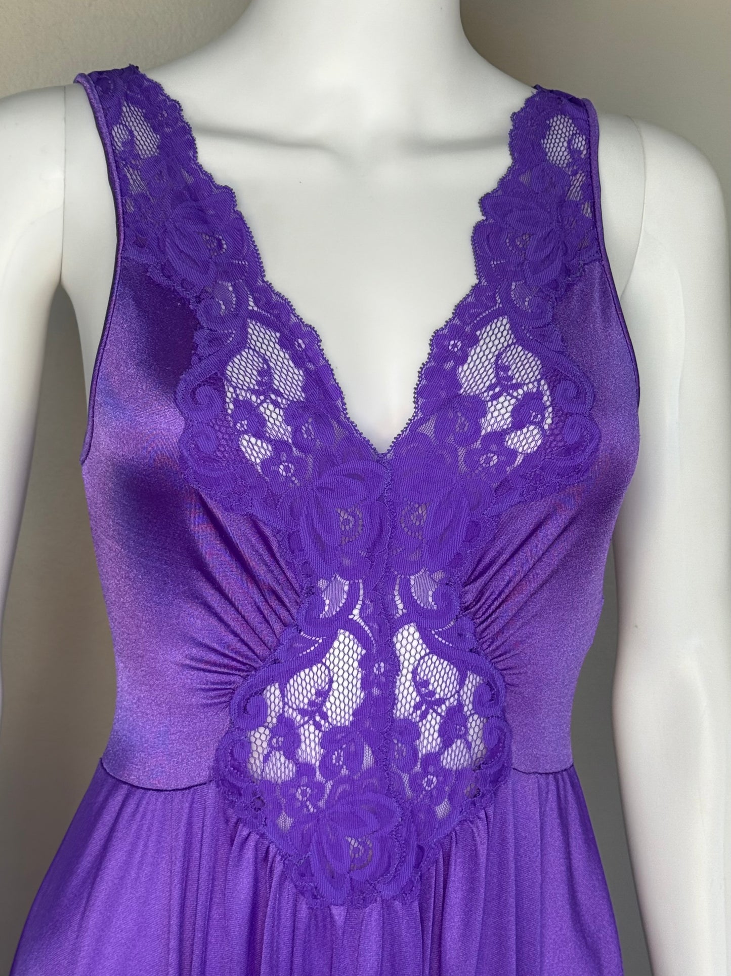 1970s Purple Nightgown with Full Sweep, Lace Cut Out Bodice, Lorraine Size XS-Small