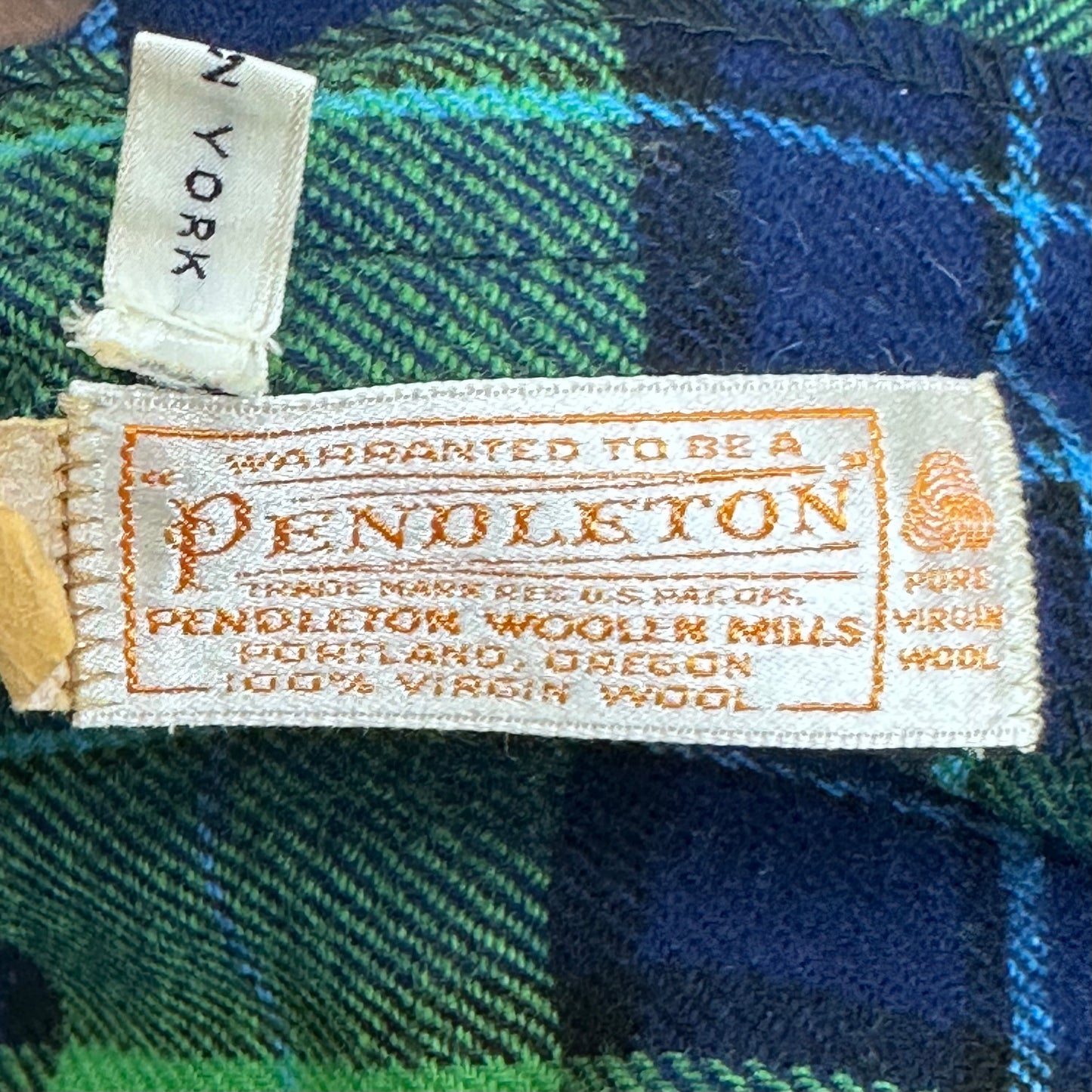 1960s Green and Blue Plaid Wool Pants, Pendleton Size XS, 24"x27.75", Side Zip