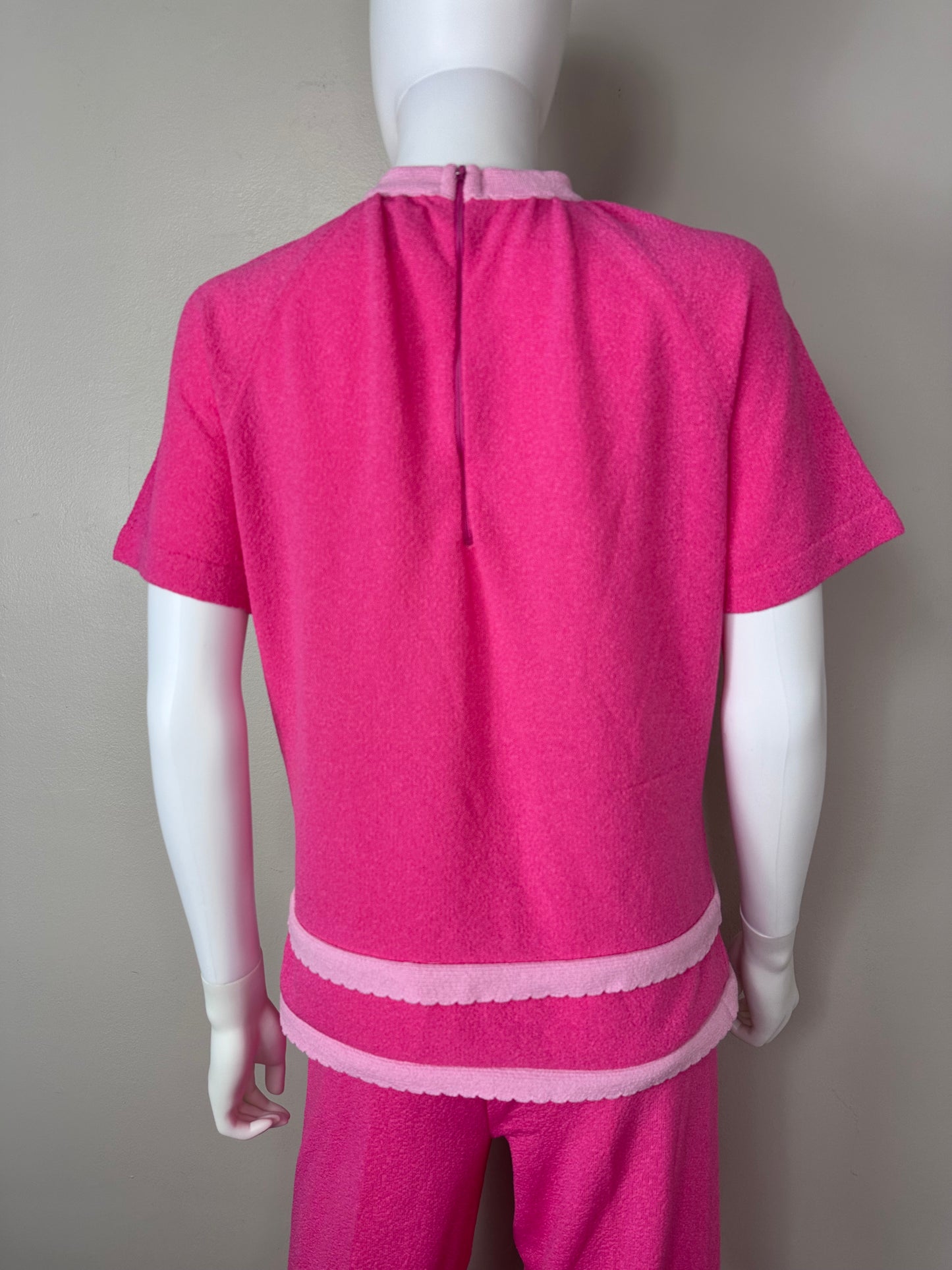 1960s/70s Bright Pink Polyester Top and Pants Set, Talbott Travler Size Small