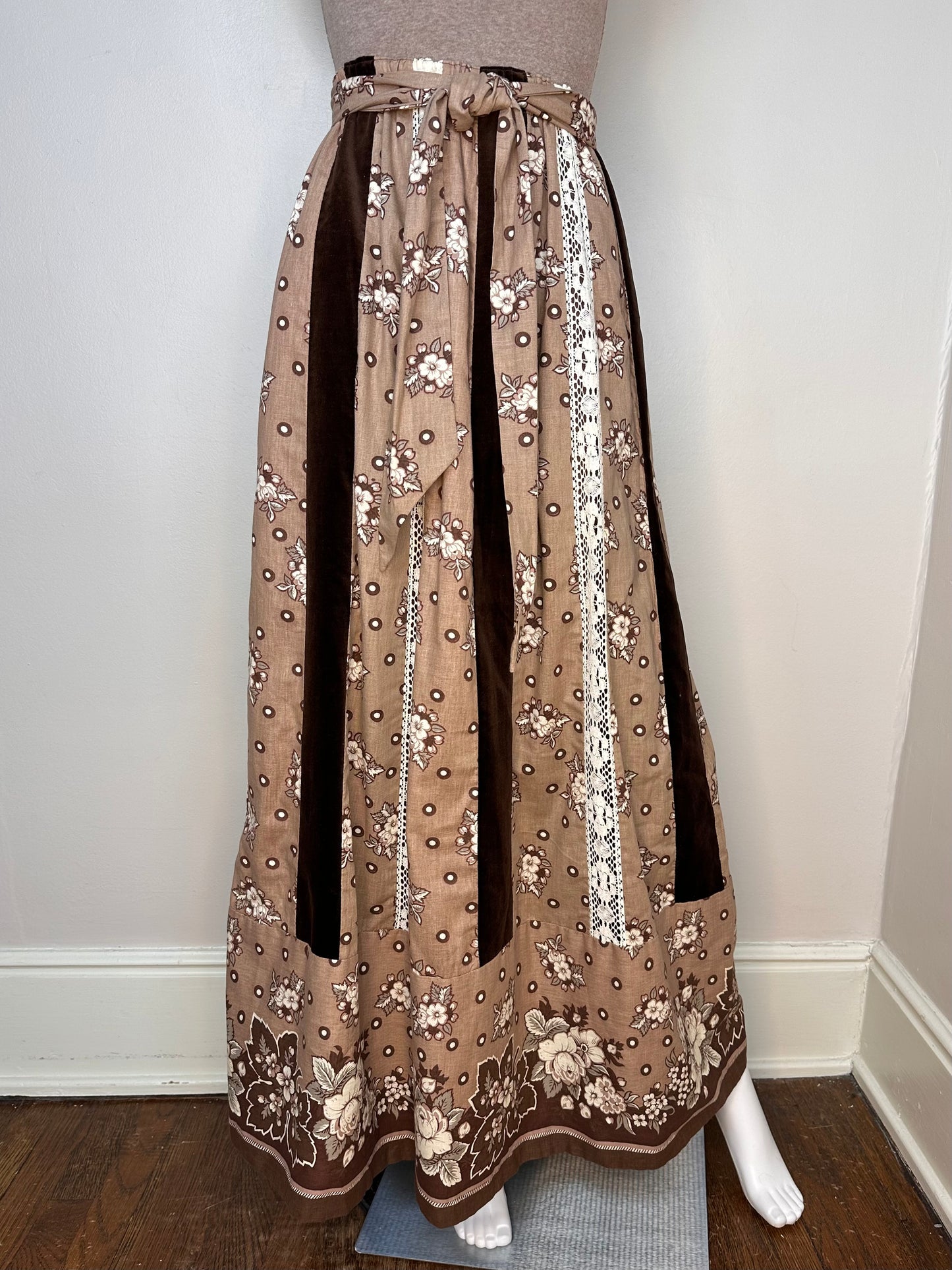 1970s Mocha Brown Floral, Lace, and Brown Velvet Patchwork Maxi Skirt, Mr Hank Size XS-Small