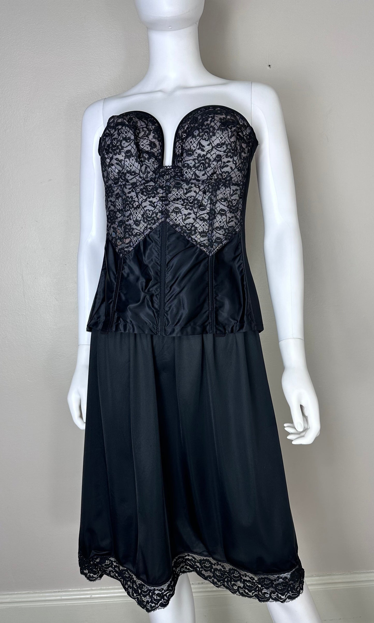 1960s Lady Marlene Black Lace Long Line Bra, Size 40C, Corset Shape-wear, Low Back