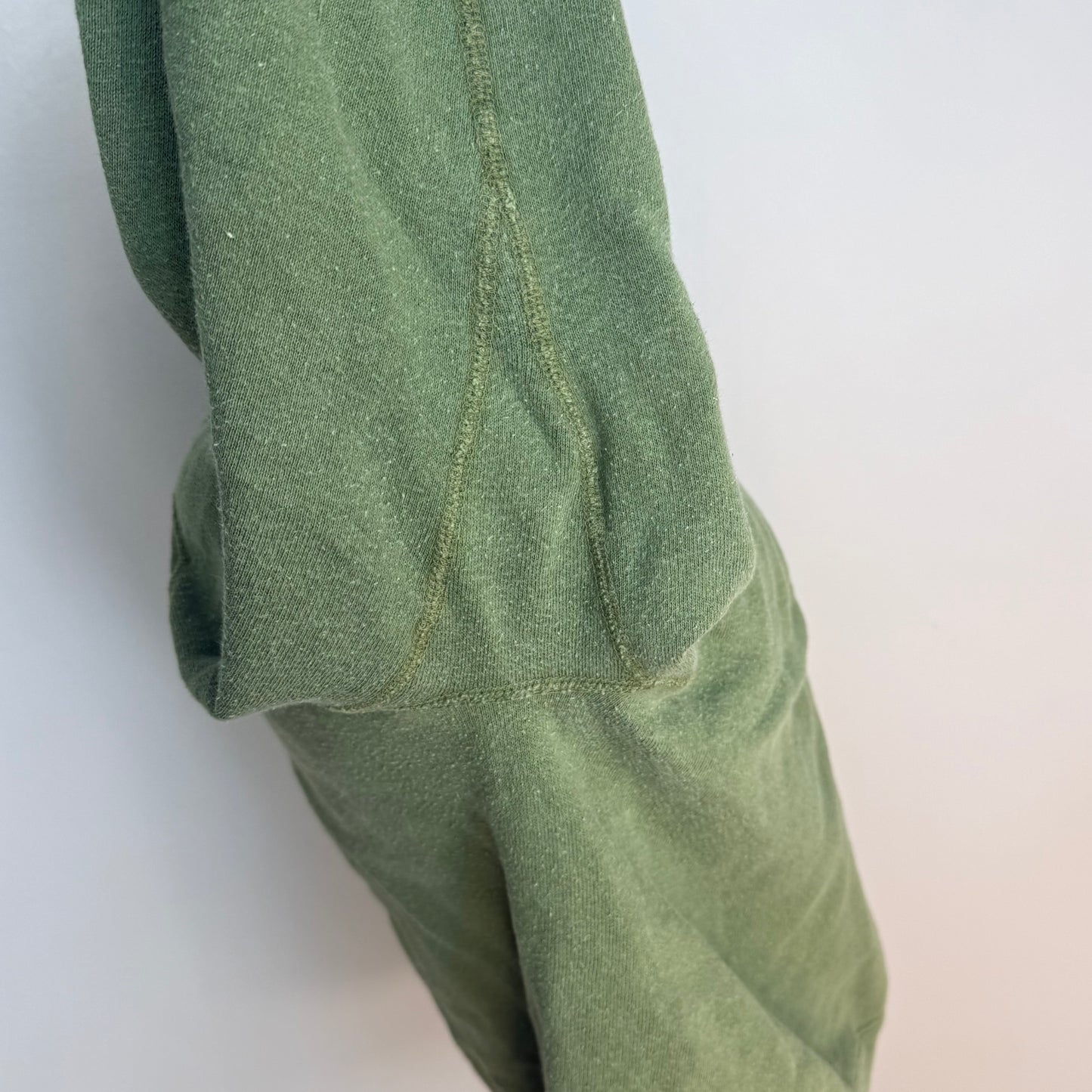1960s/70s Green Sweatshirt with Underarm Gussets, Blank, Size Small