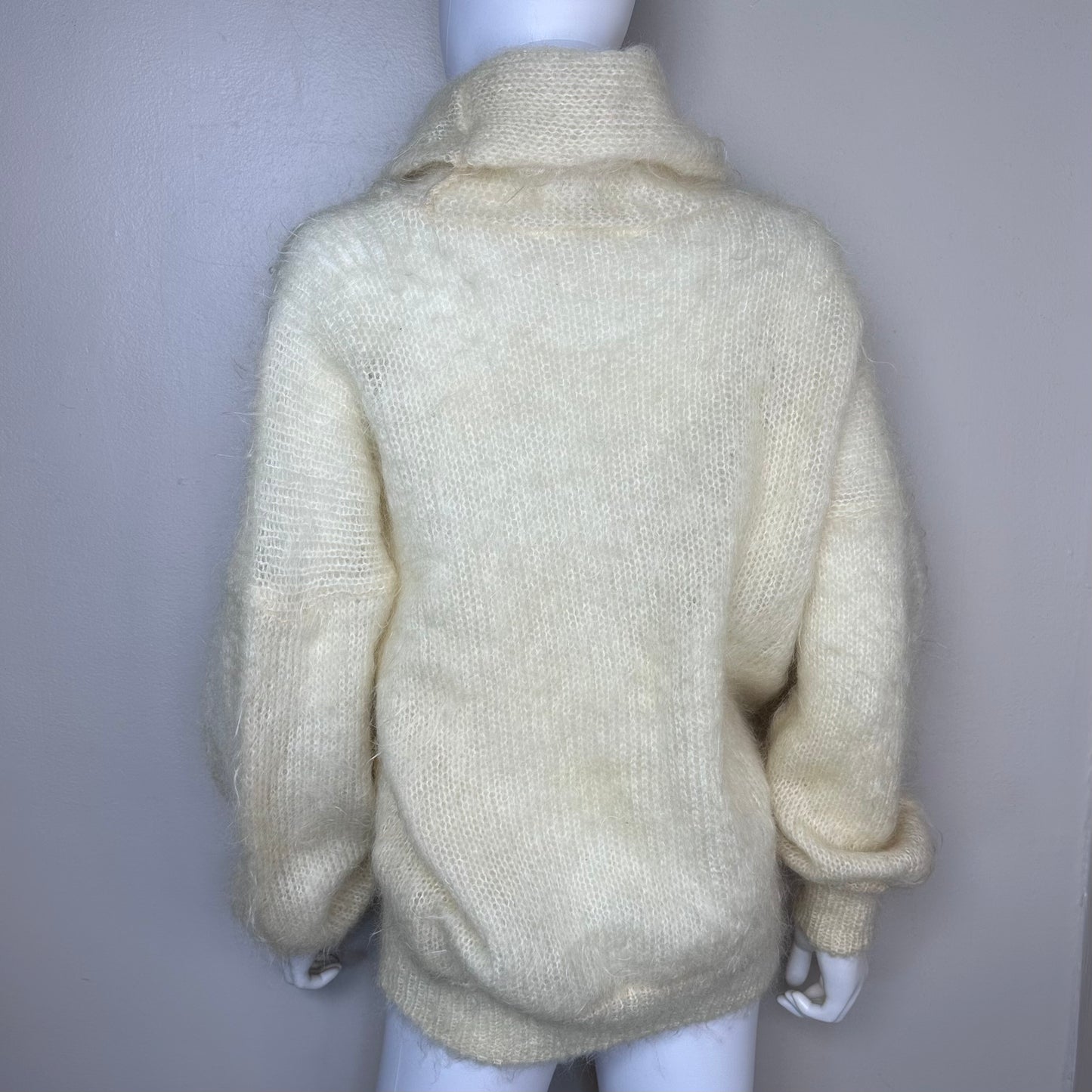 1980s Cream Mohair Slouchy Turtleneck Sweater, Tam O’Shanter Knitwear Co Ltd Size Large