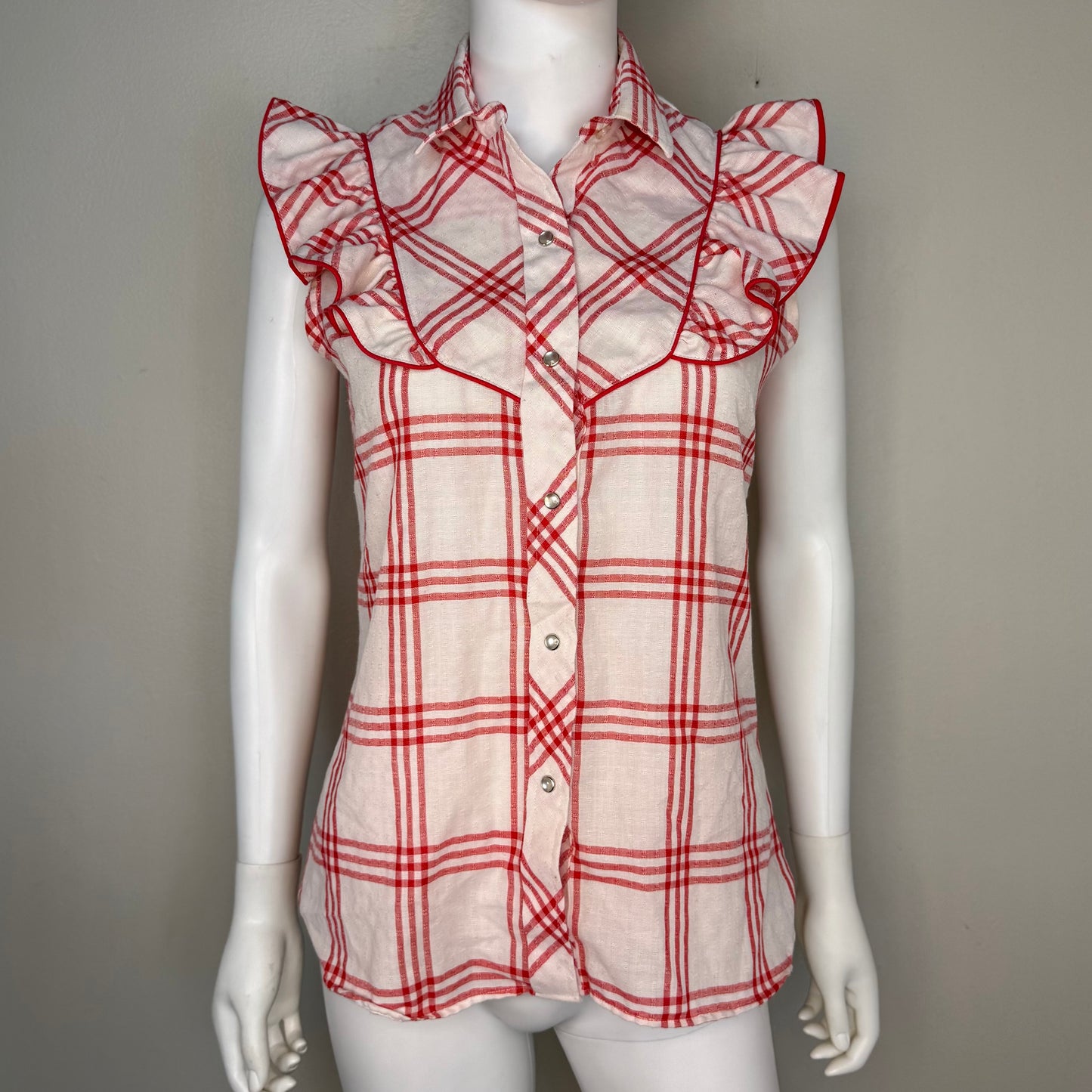 1980s/90s White and Red Plaid Sleeveless Western Blouse with Ruffles, Karman Size Small