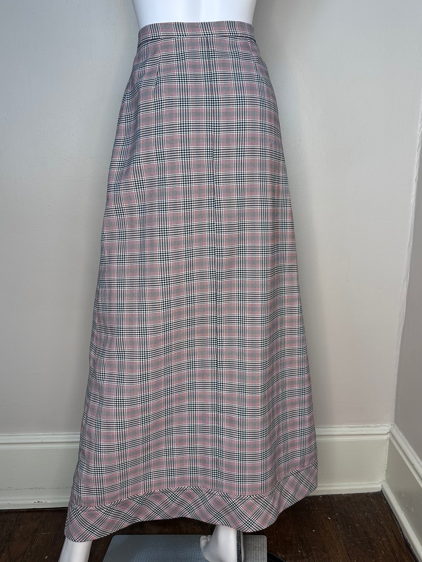 1970s Green and Red Plaid Maxi Skirt, Button Front, Size XS/S