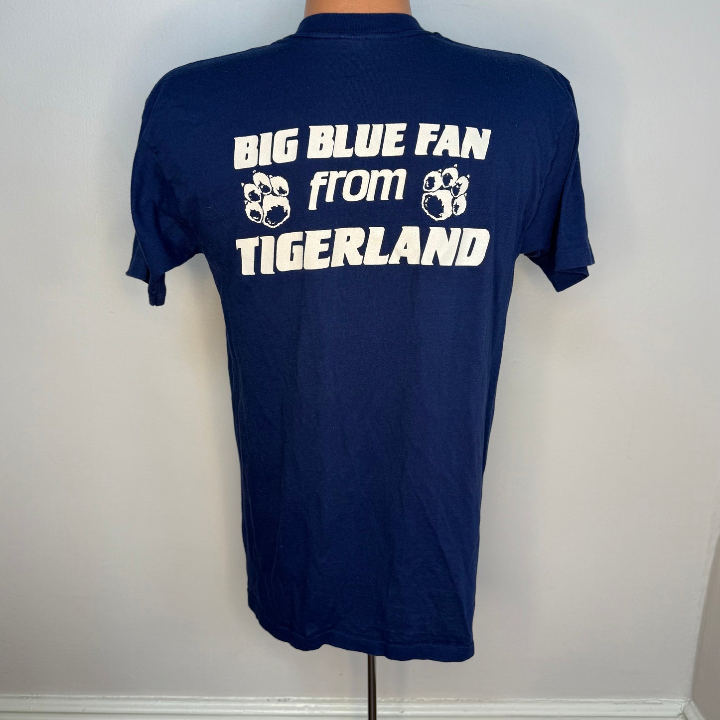 1980s Memphis State Basketball T-Shirt, Healthknit Size Medium, Go Big Blue Tigers on the Prowl, Fan from Tigerland