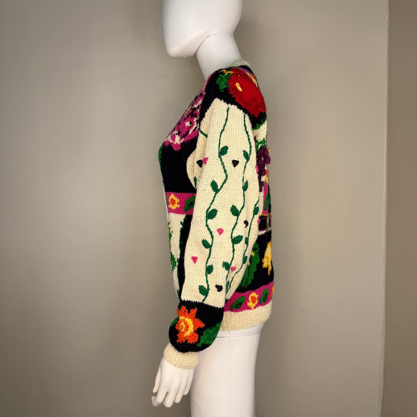 1990s Hand Knit Fruit and Vegetable Cardigan Sweater, The Eagle’s Eye Size Medium, 1991