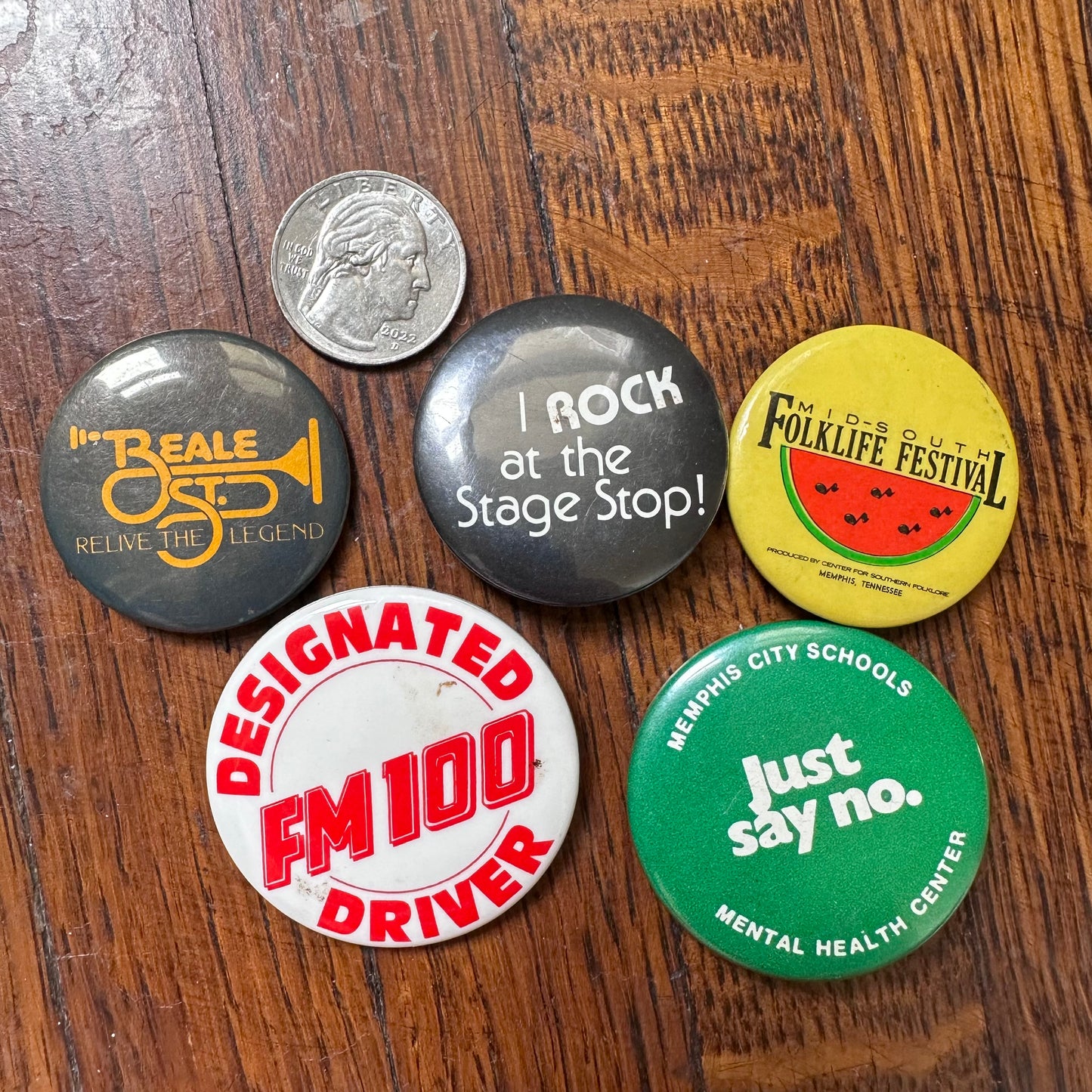 Lot of Vintage Memphis Pinback Buttons (Lot #2)