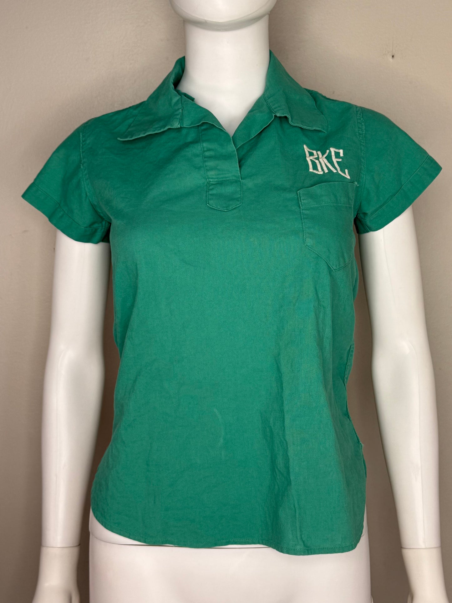 1940s Green School Gym Uniform, Pullover Top and Side Button Shorts, E R Moore Company Athletic Apparel Size X-Small, Gymcloth Gym Suit Set