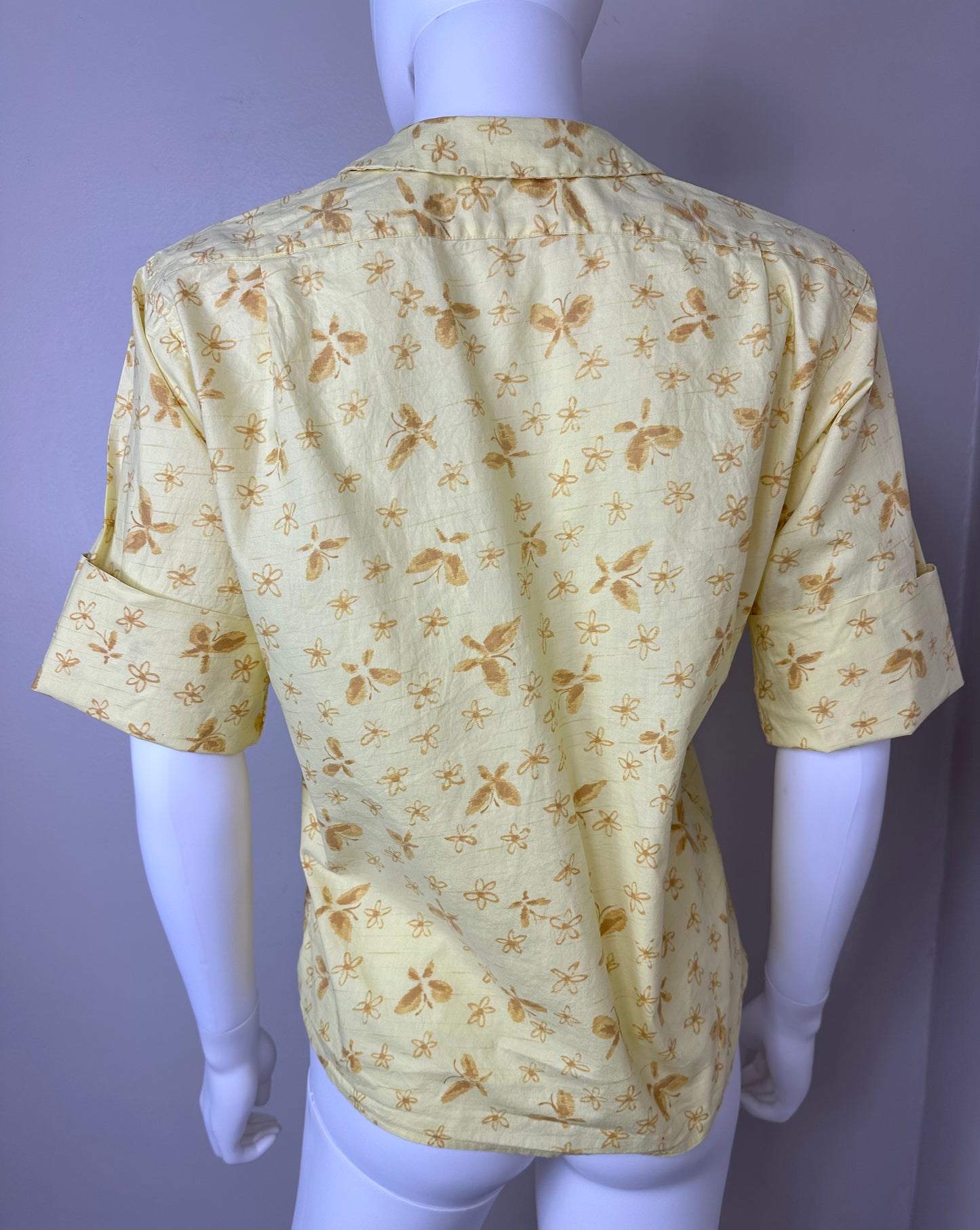 1960s Yellow Butterfly Blouse, Shapely Classic Size Medium