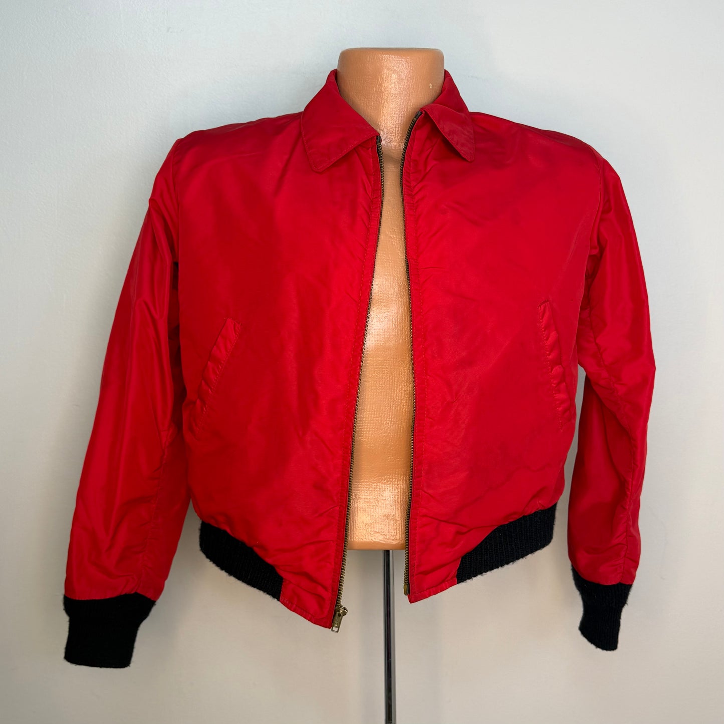 1950s/60s Buccaneer Band Disque Jr High Red Jacket, The Gibson Co Youth XL, Pirate