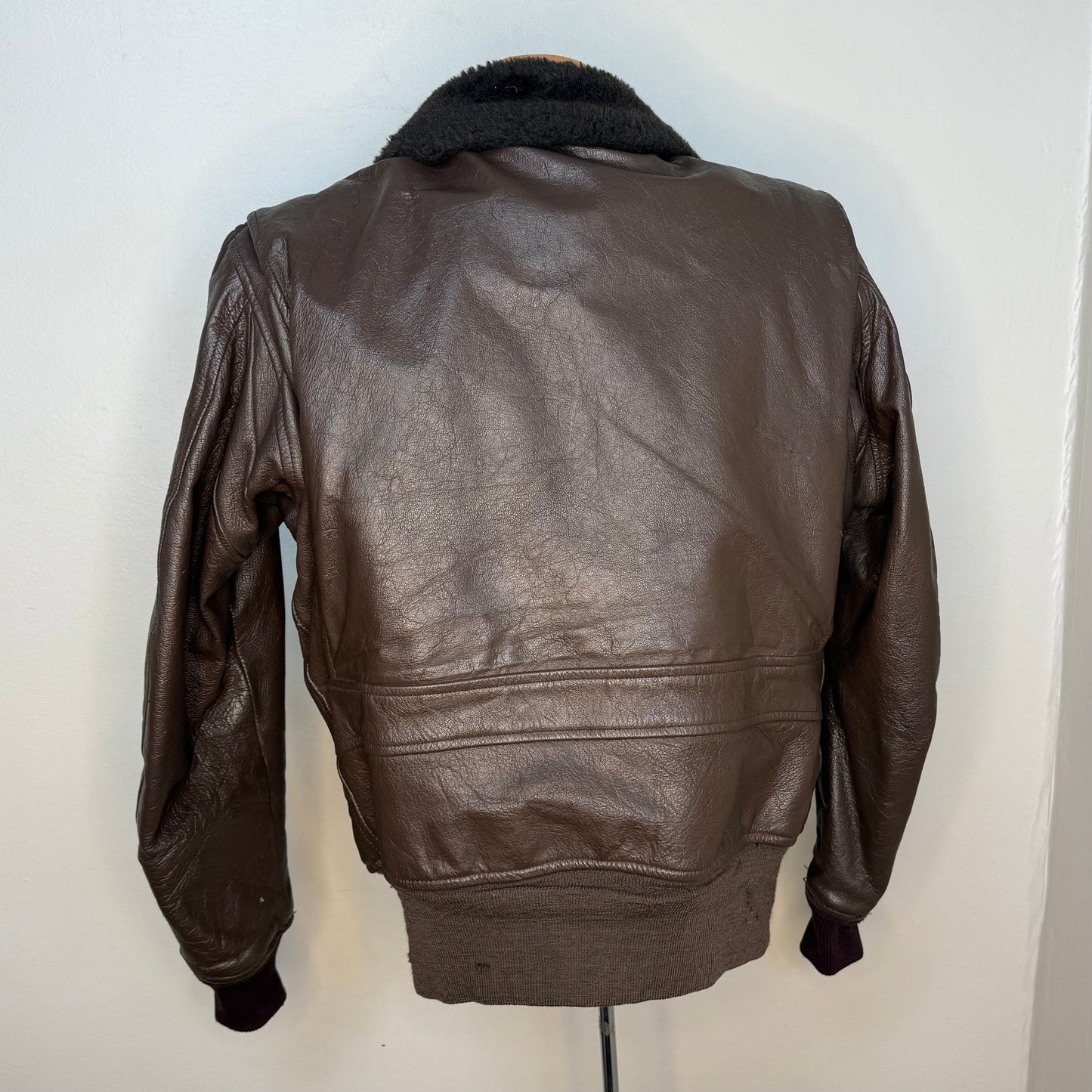 1970s USN Type G-1 Bomber Jacket, Flyers Intermediate, 1972 Vietnam War Era Military Flight Coat, Bill Bros Size 42