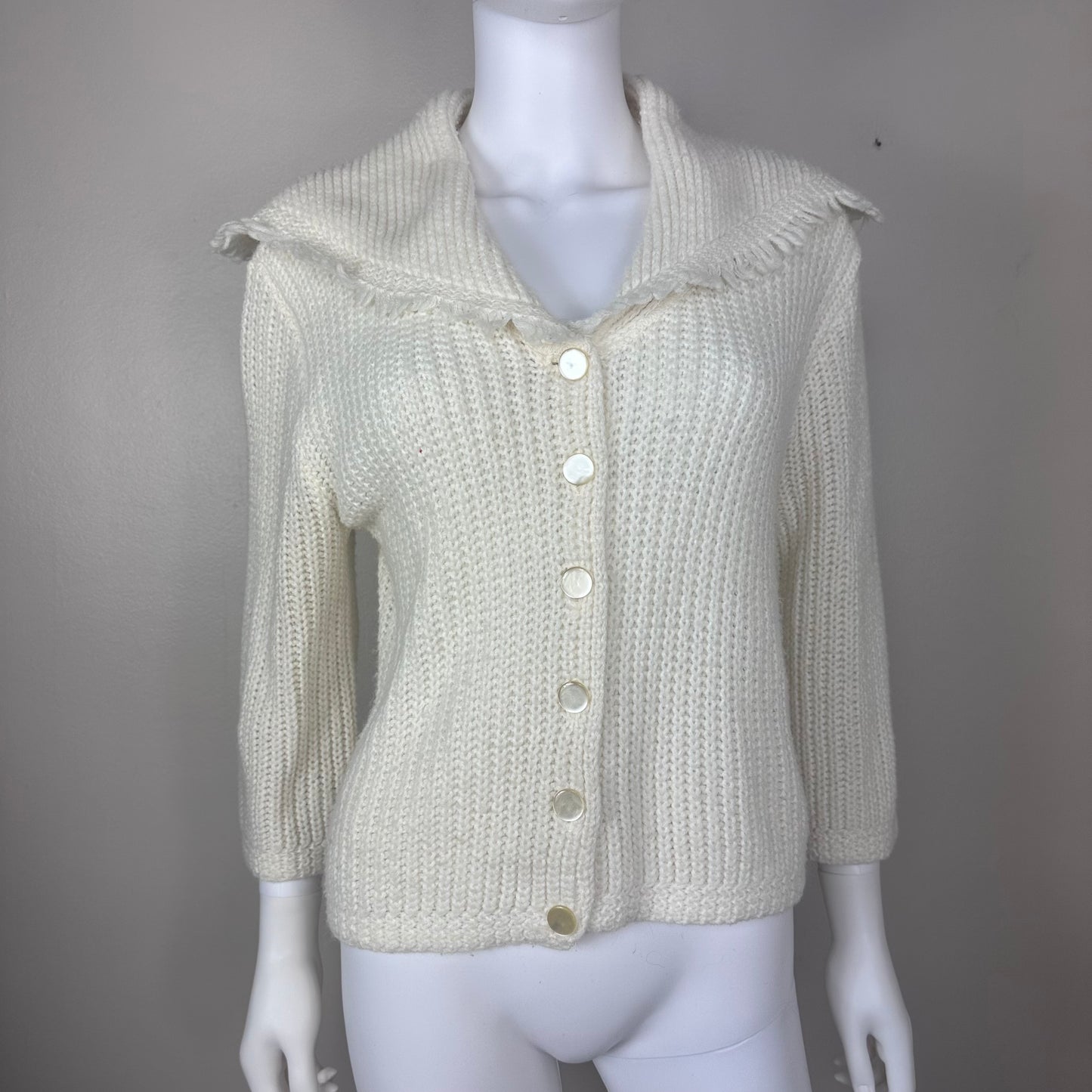 1950s/60s Cream Cardigan Sweater with Oversized Collar, Kitty-Lon by Ellson of California Size Large