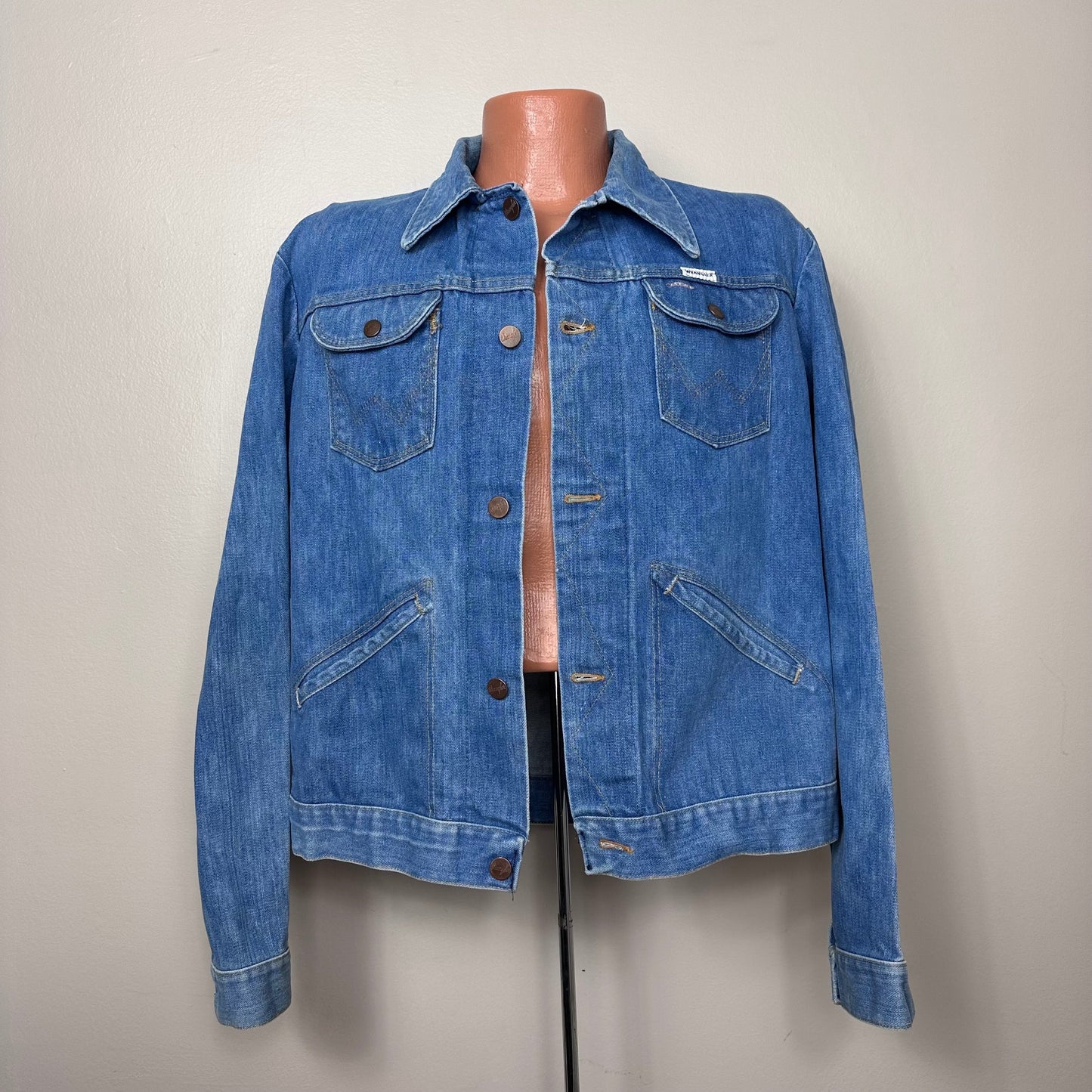 1970s/80s Wrangler No Fault Denim Jacket, Size Large, 100% Cotton with Sanfor-Set