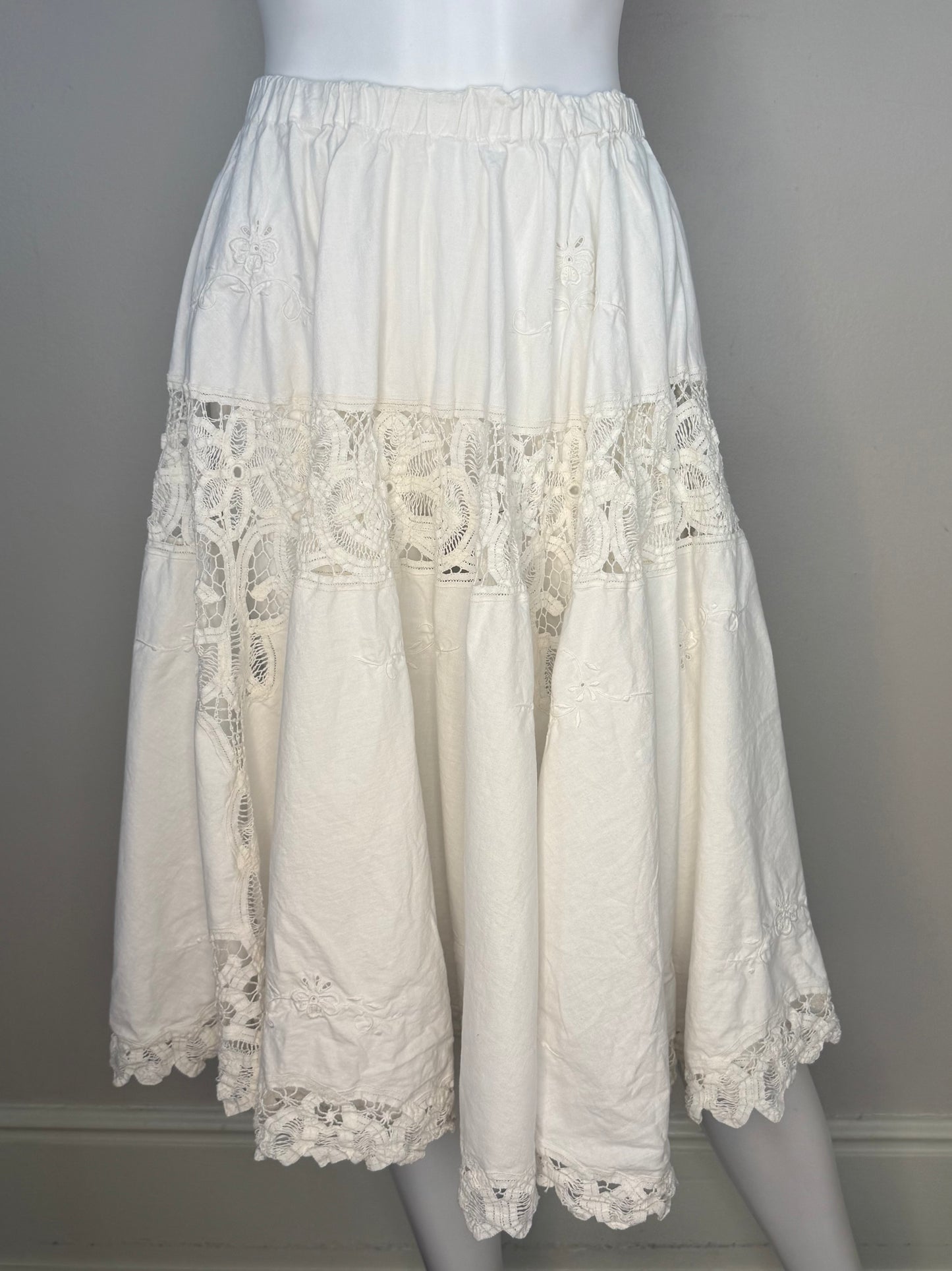1980s Upcycled Tablecloth Circle Skirt, White Cotton Lace, Handmade Size XS/S